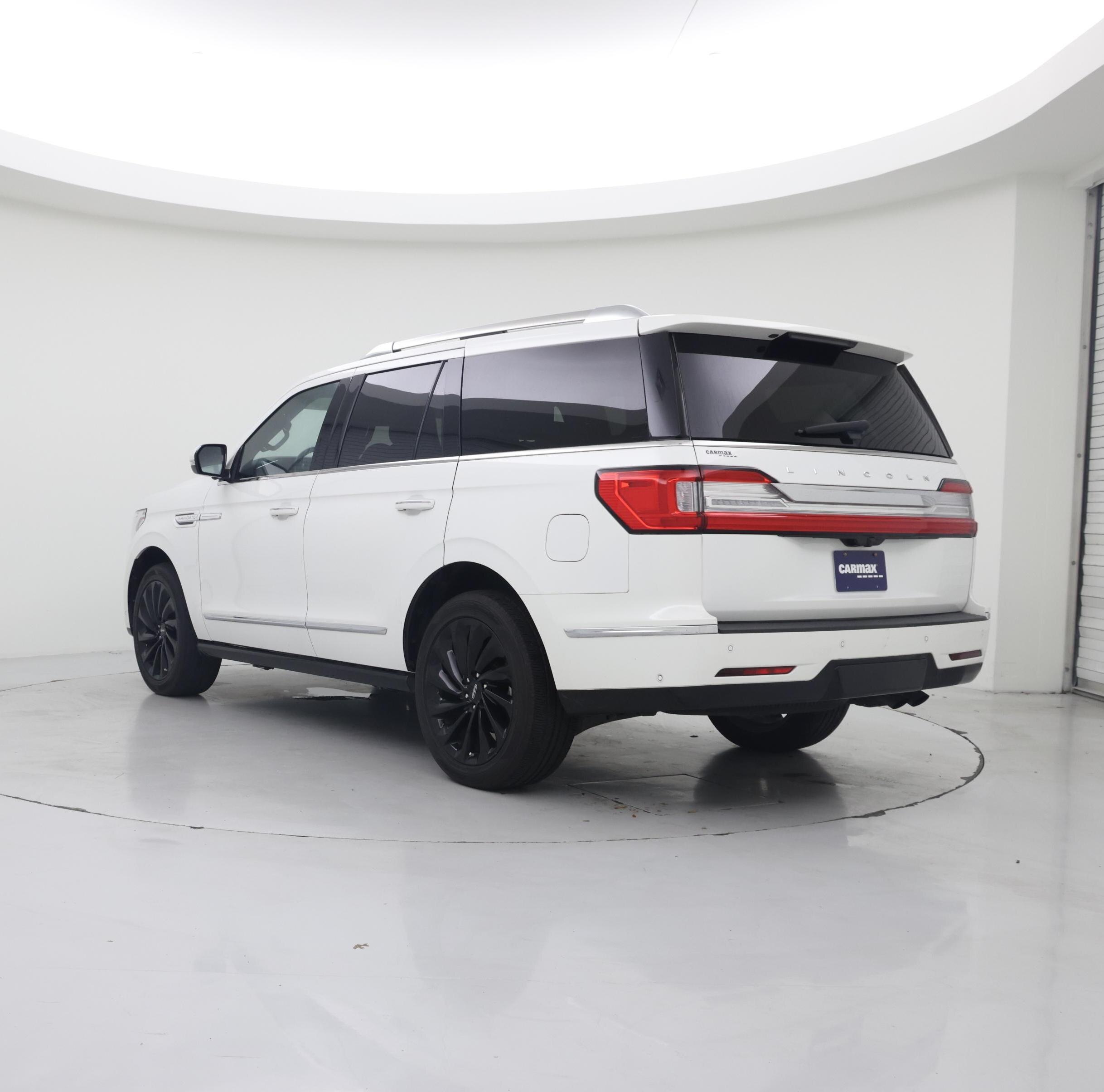 Thumbnail: 2020 Lincoln Navigator - 2