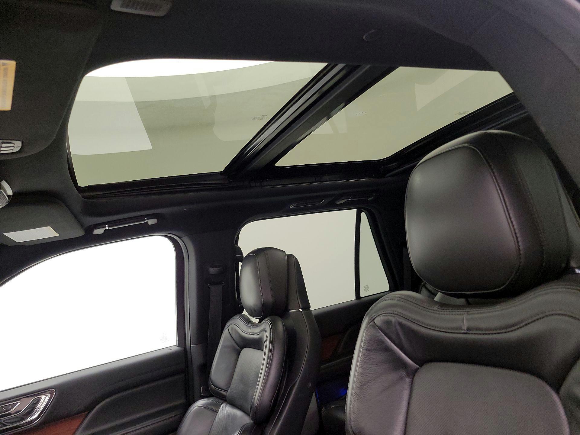 Thumbnail: 2020 Lincoln Navigator - 20