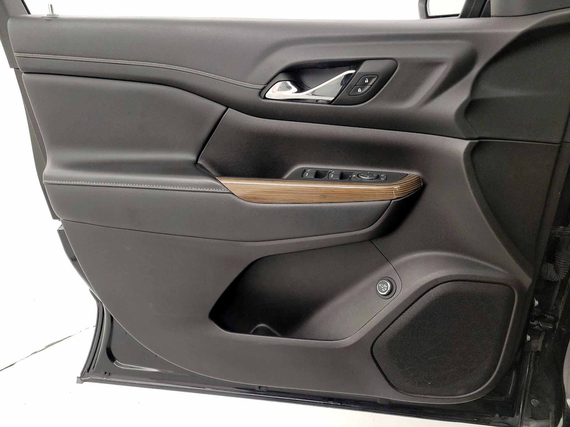 Thumbnail: 2023 GMC Acadia - 12