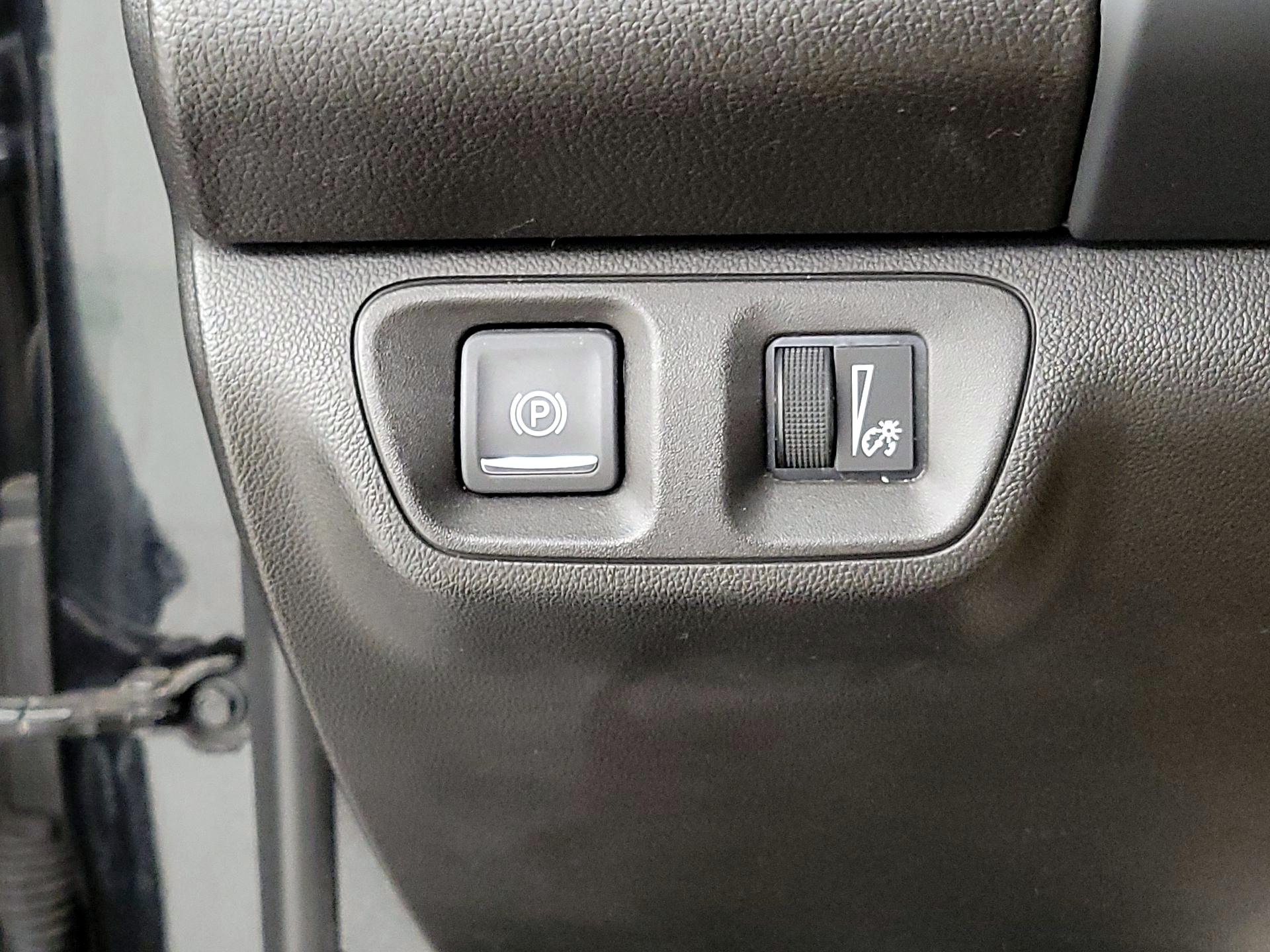 Thumbnail: 2023 GMC Acadia - 13