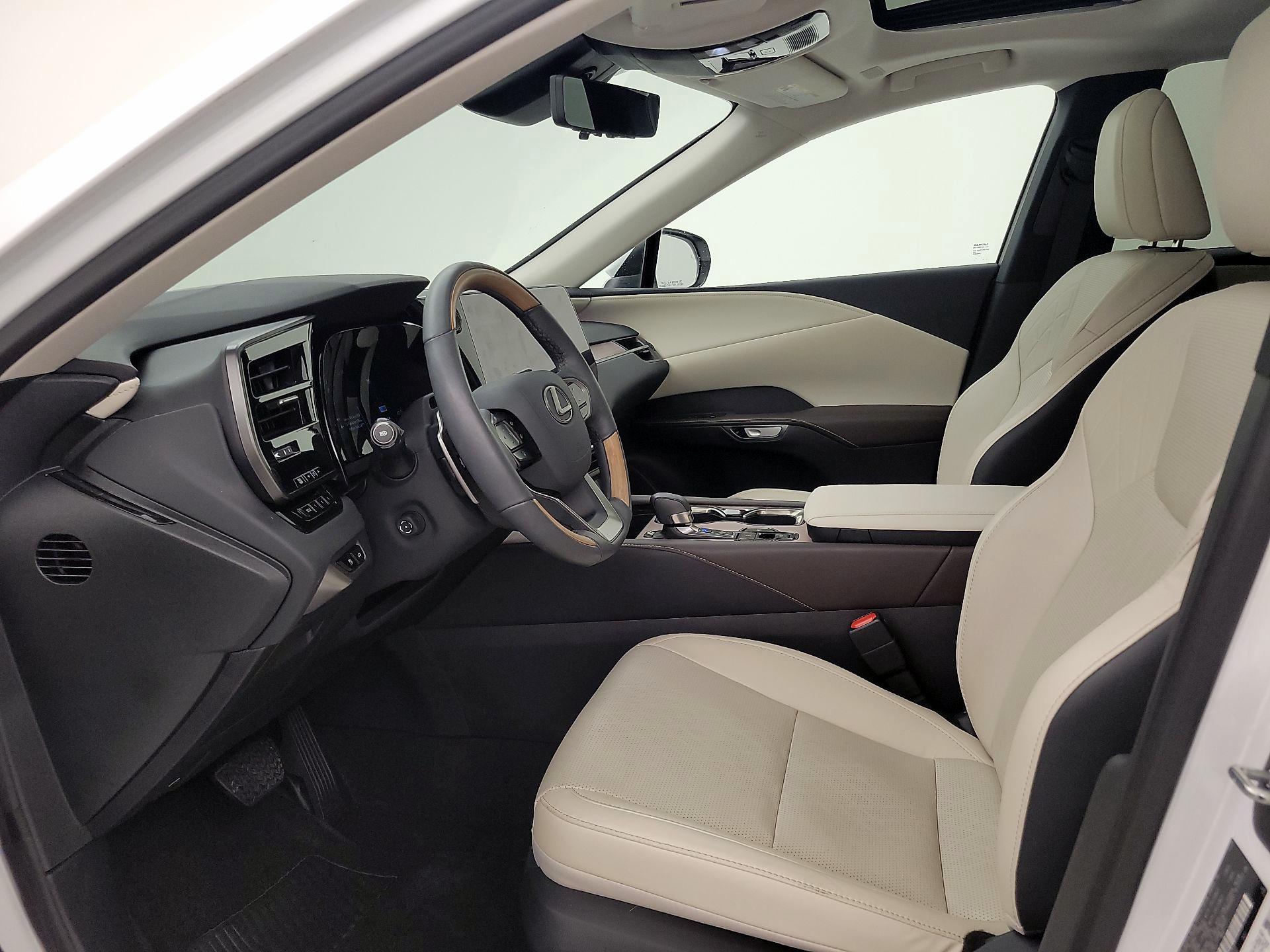 Thumbnail: 2025 Lexus RX - 11