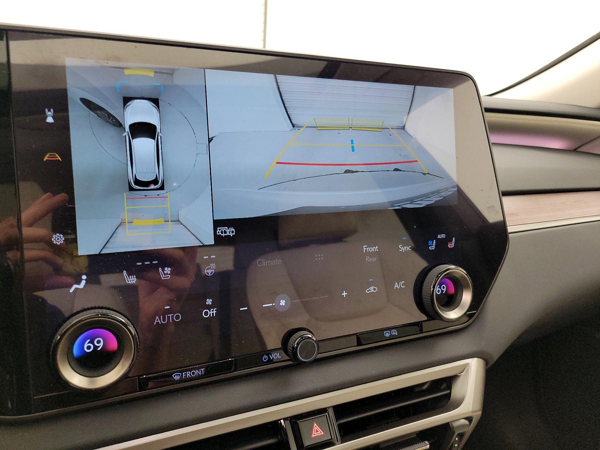 Thumbnail: 2025 Lexus RX - 14