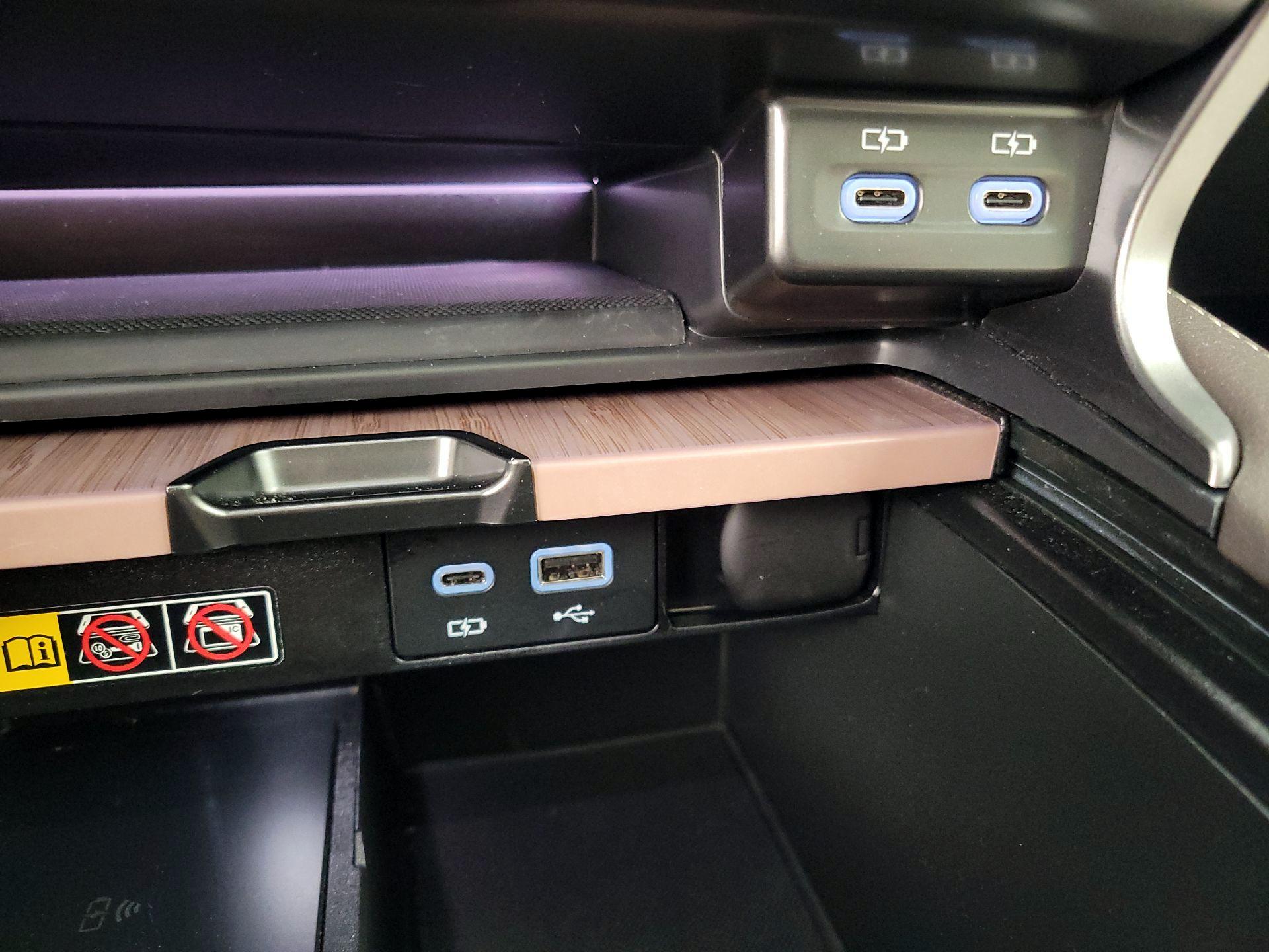 Thumbnail: 2025 Lexus RX - 18