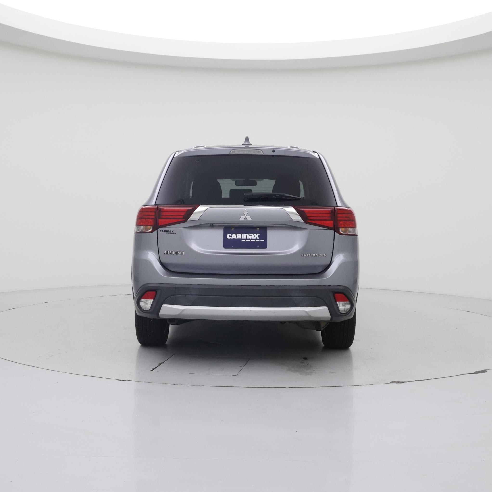 Thumbnail: 2018 Mitsubishi Outlander - 6