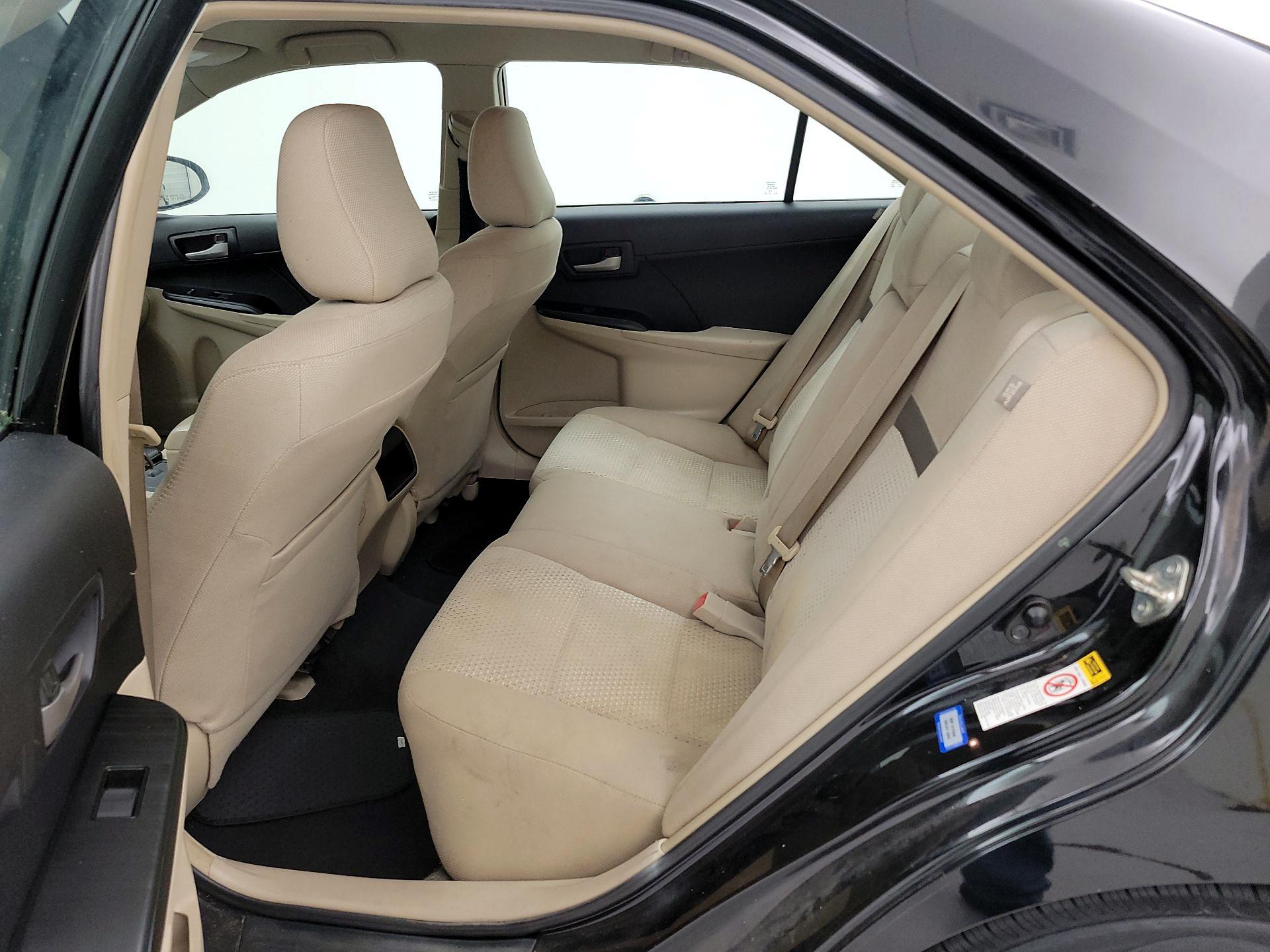 Thumbnail: 2014 Toyota Camry - 18