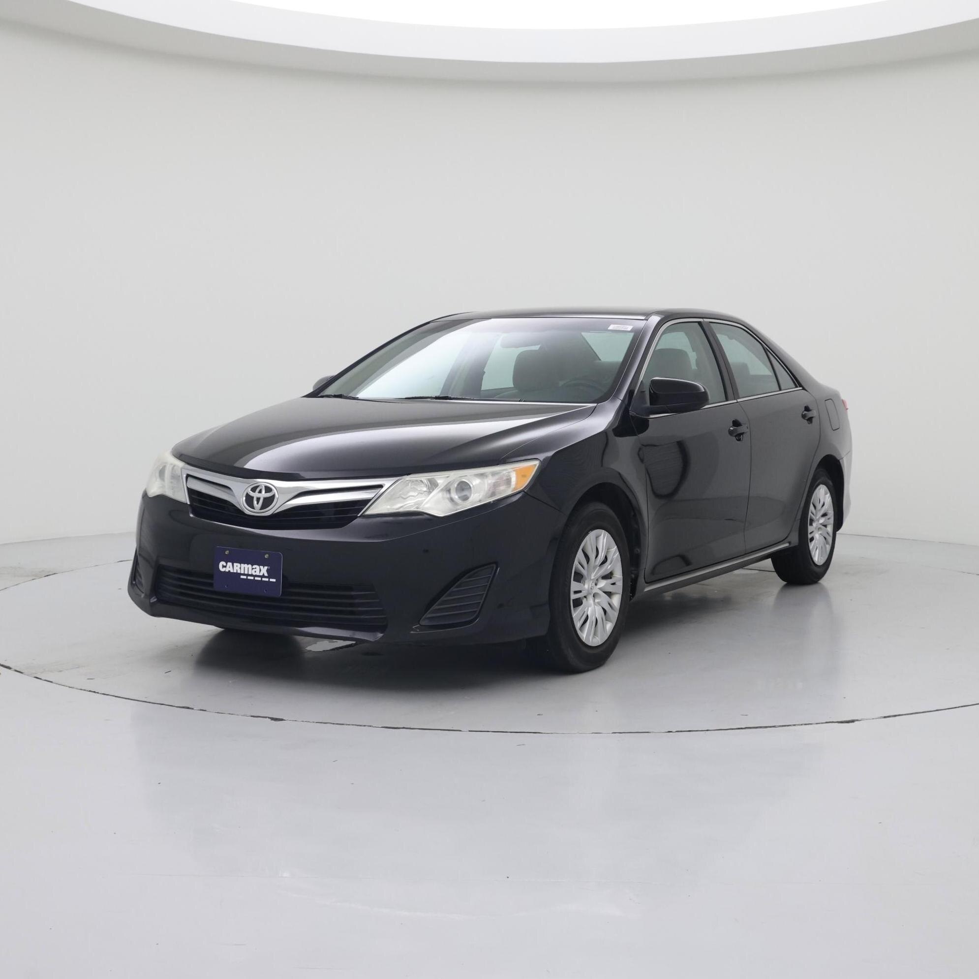 Thumbnail: 2014 Toyota Camry - 4