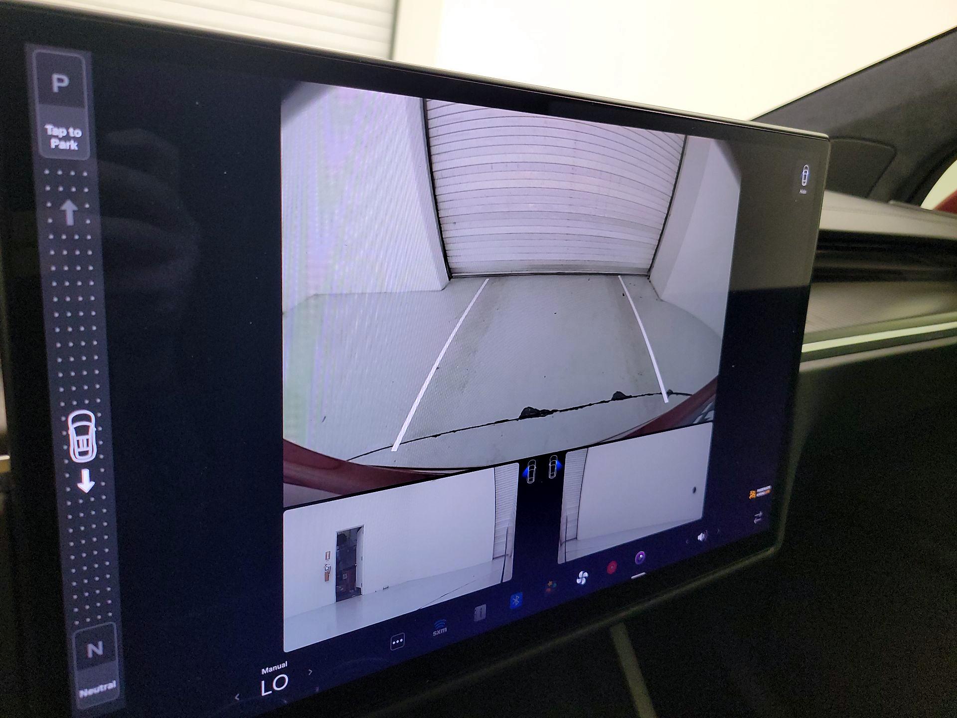 Thumbnail: 2022 Tesla Model X - 14