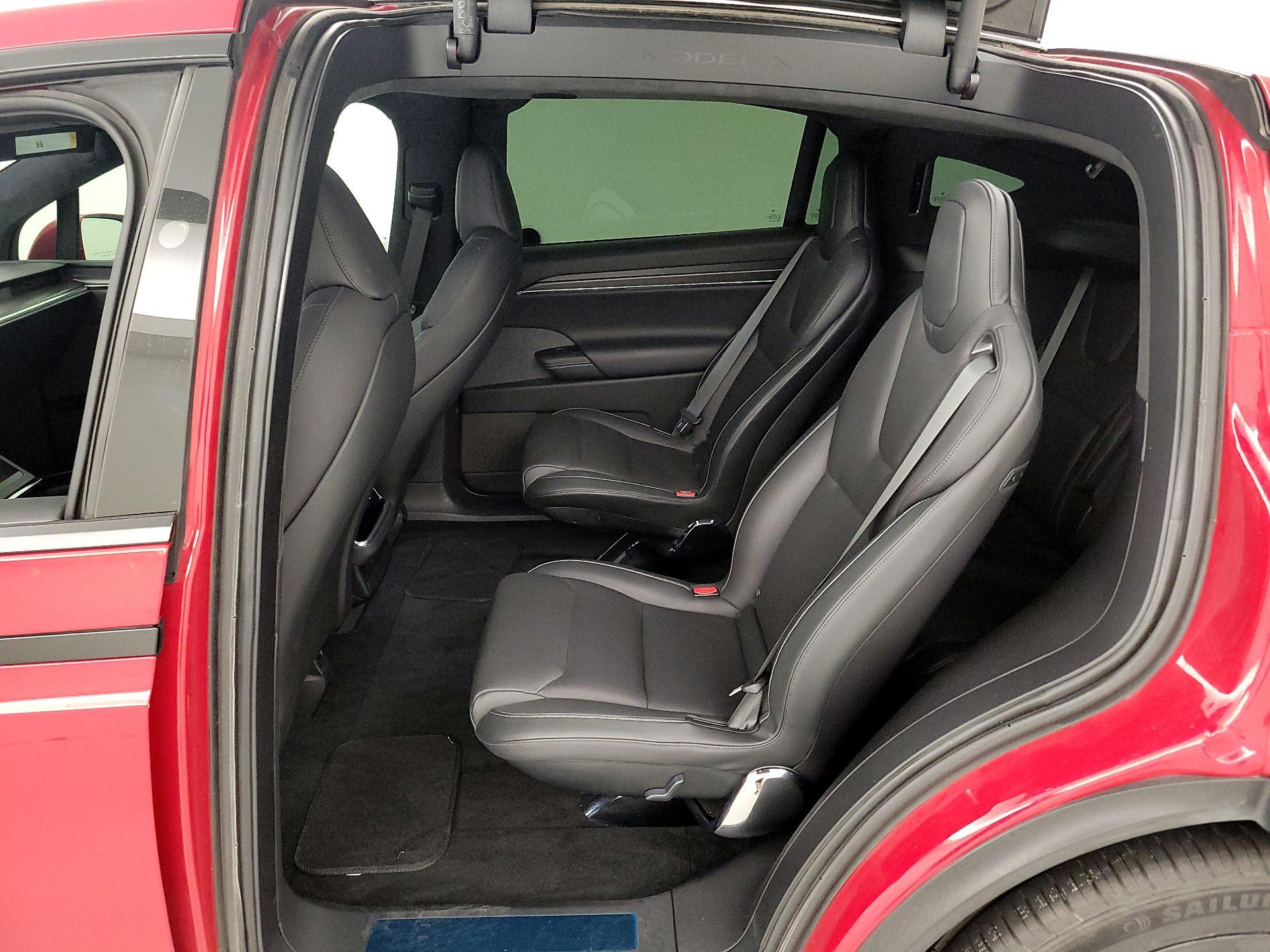 Thumbnail: 2022 Tesla Model X - 19