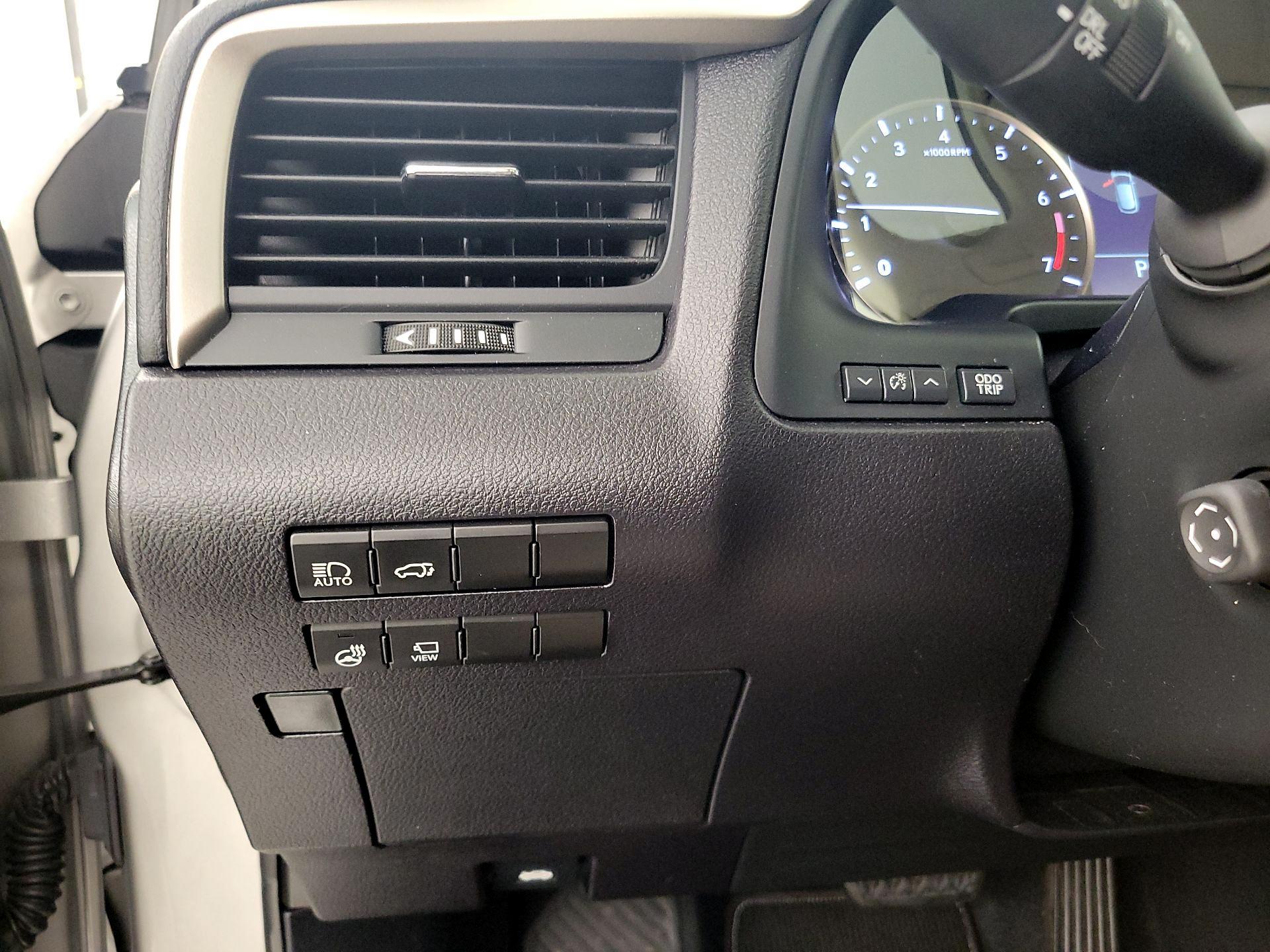 Thumbnail: 2022 Lexus RX - 13