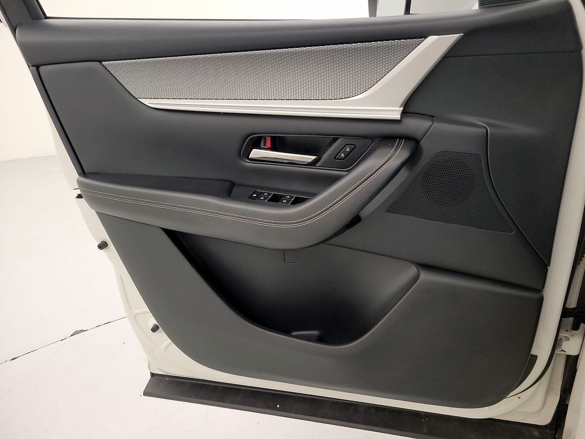 Thumbnail: 2024 Mazda CX-90 - 12