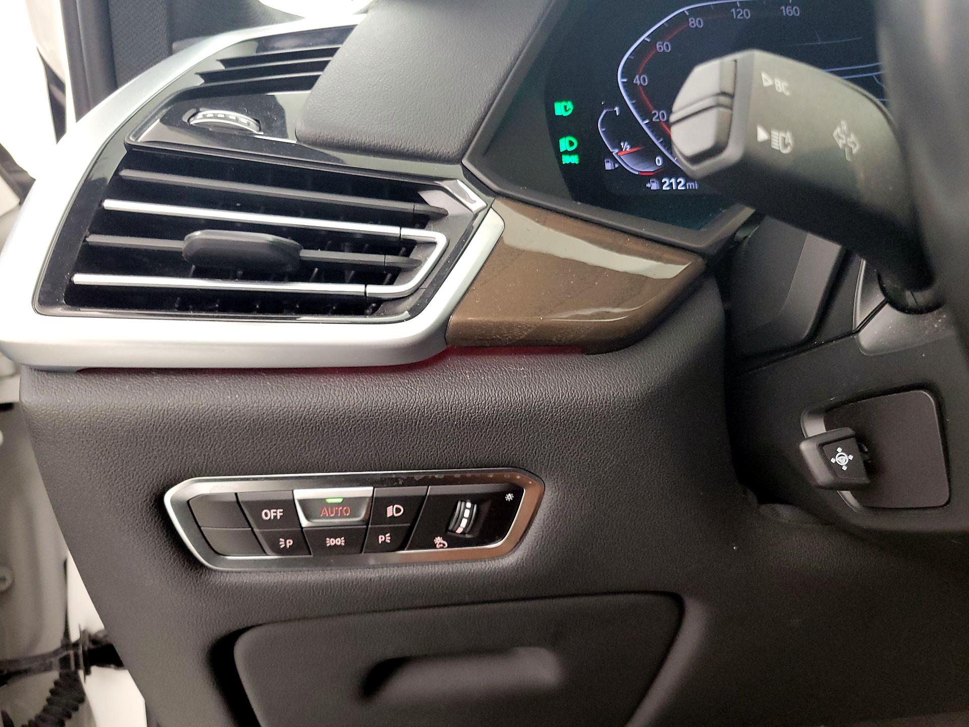 Thumbnail: 2022 BMW X5 - 13