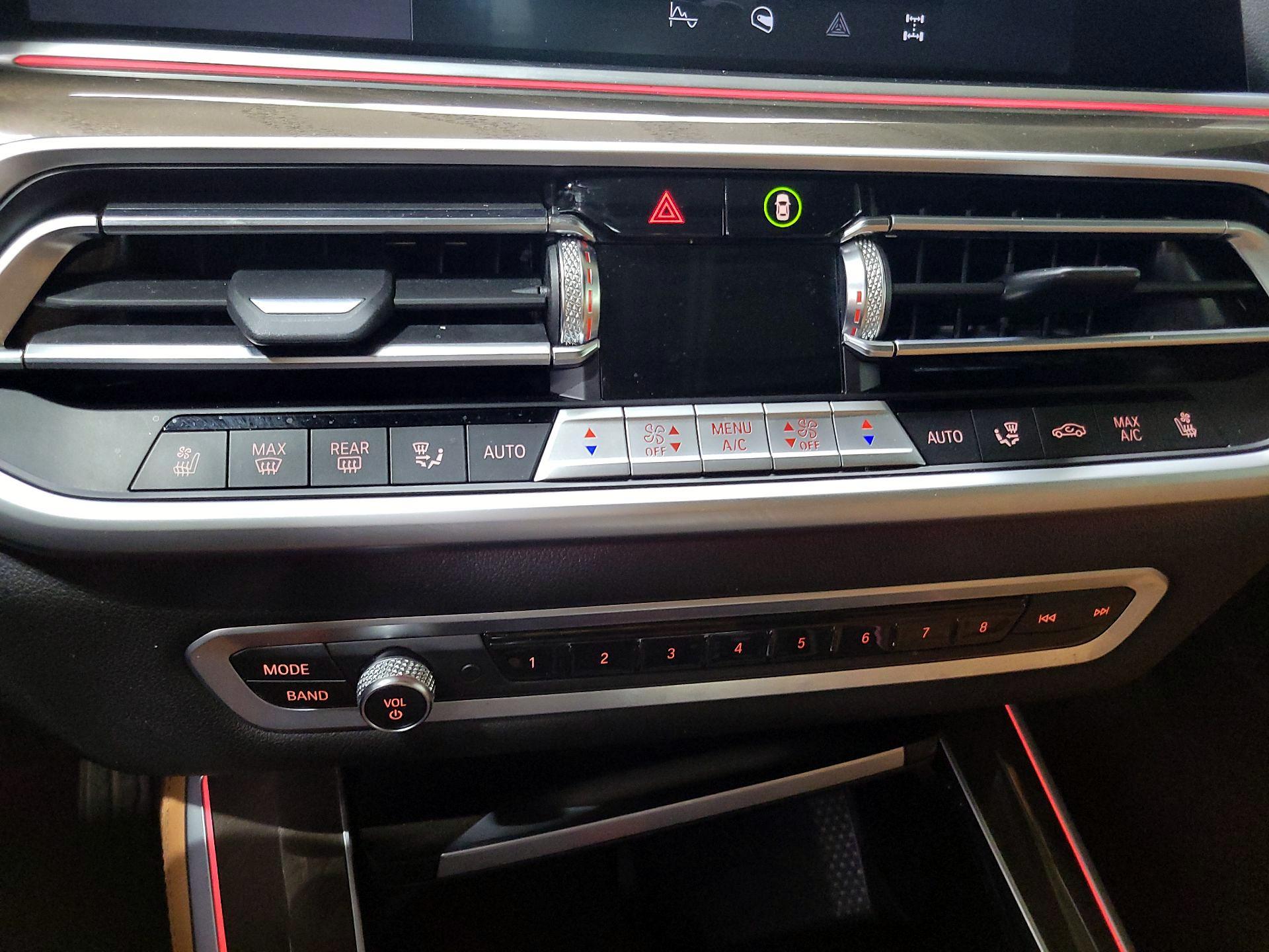 Thumbnail: 2022 BMW X5 - 17