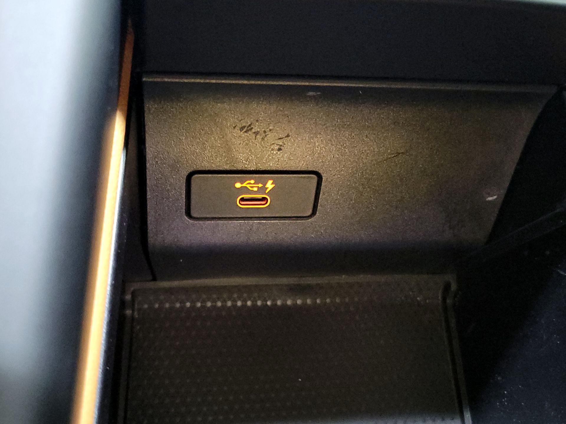 Thumbnail: 2022 BMW X5 - 19