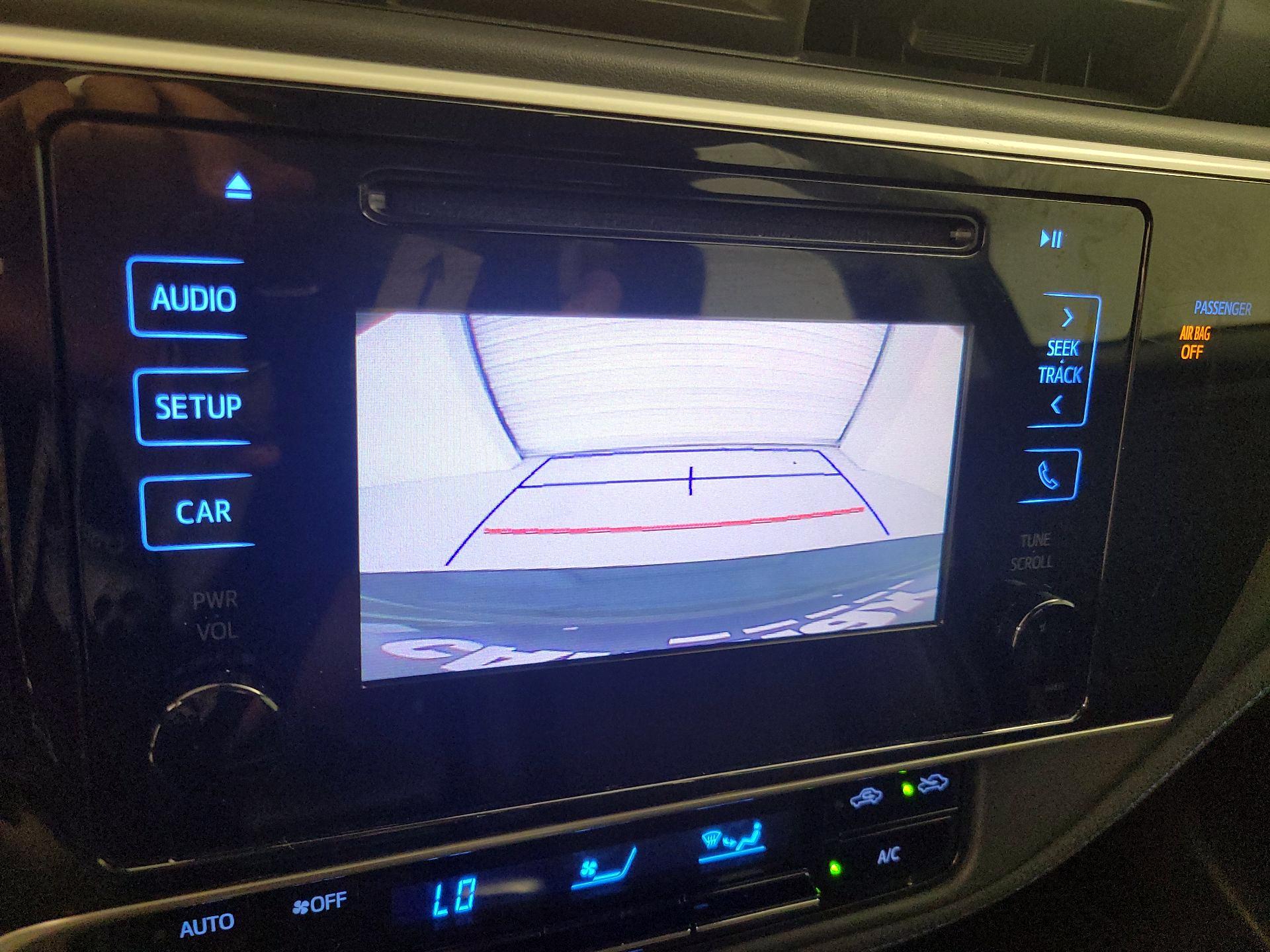 Thumbnail: 2018 Toyota Corolla - 14