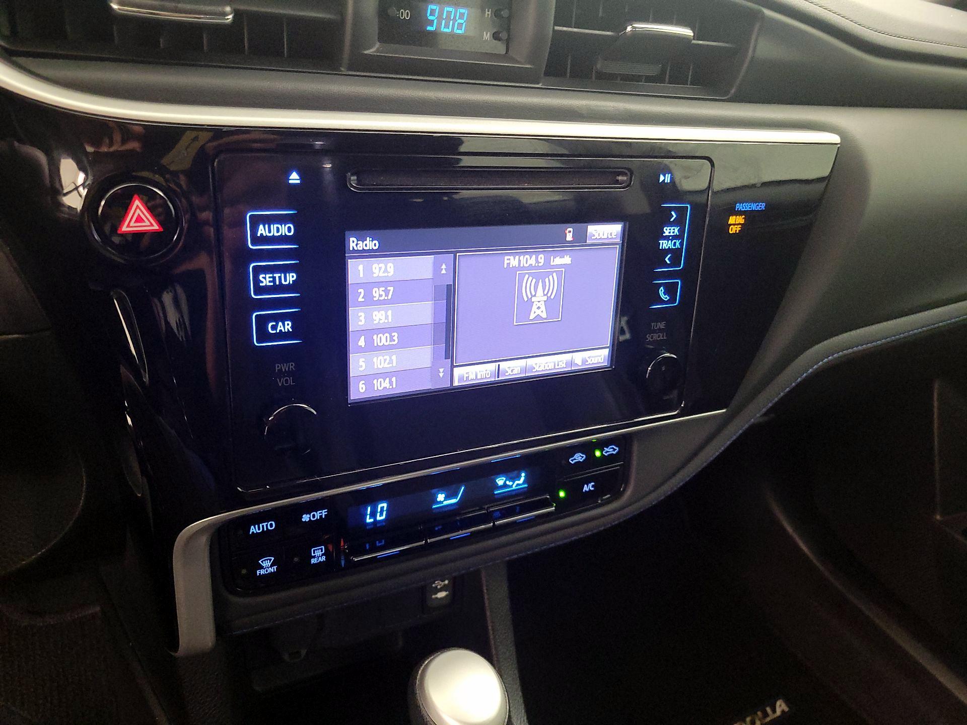 Thumbnail: 2018 Toyota Corolla - 15