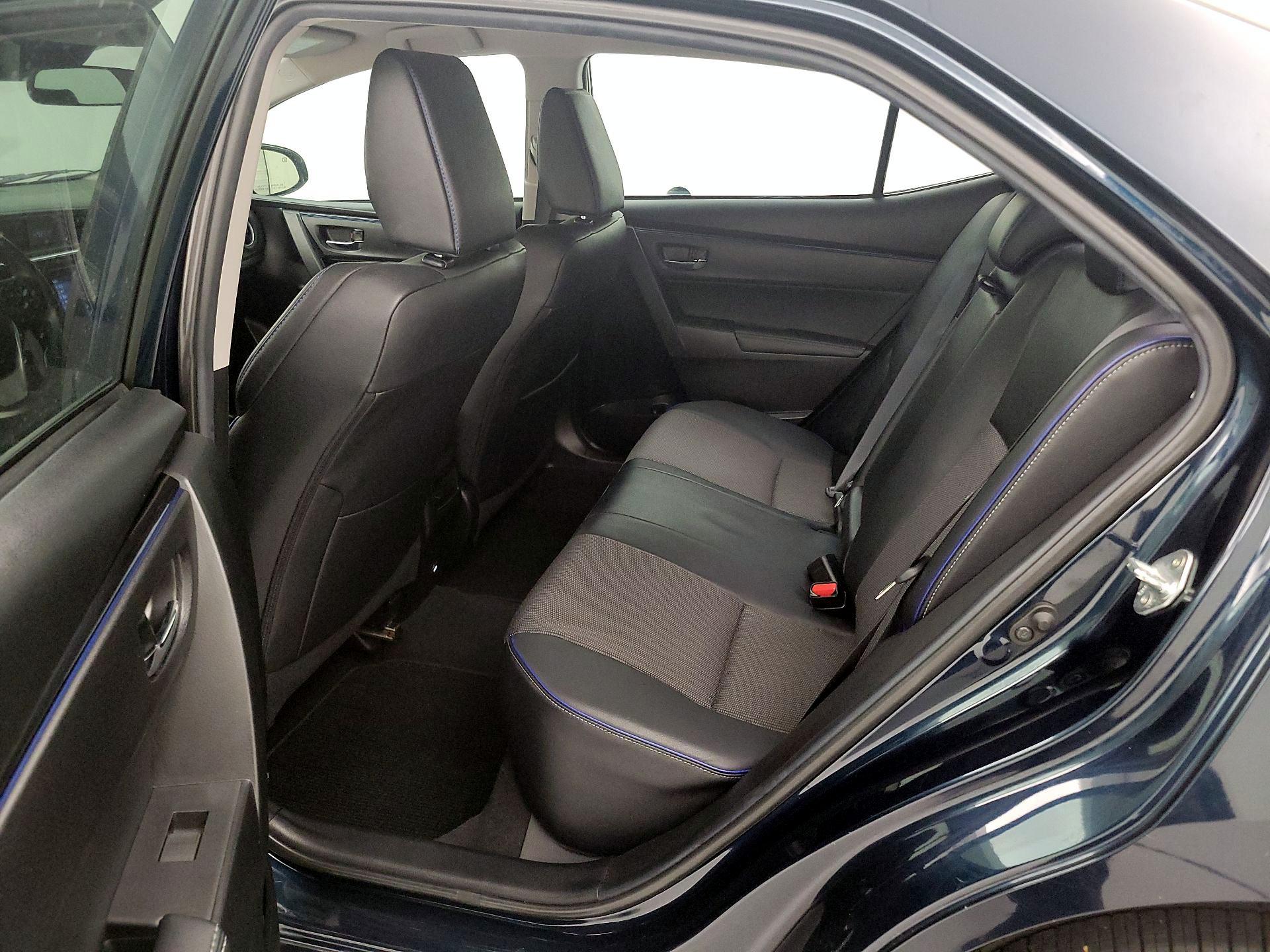 Thumbnail: 2018 Toyota Corolla - 19