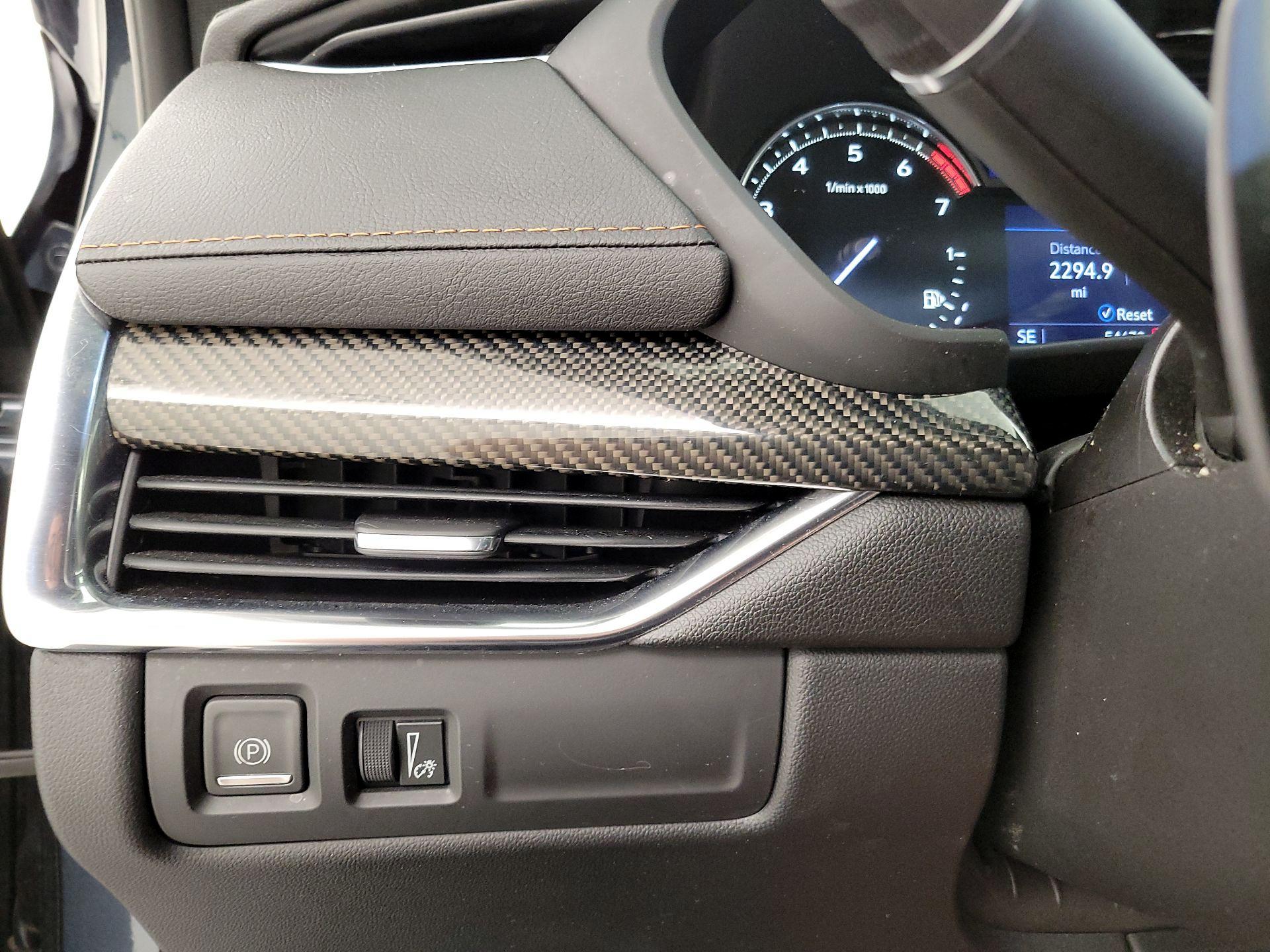 Thumbnail: 2020 Cadillac XT4 - 13