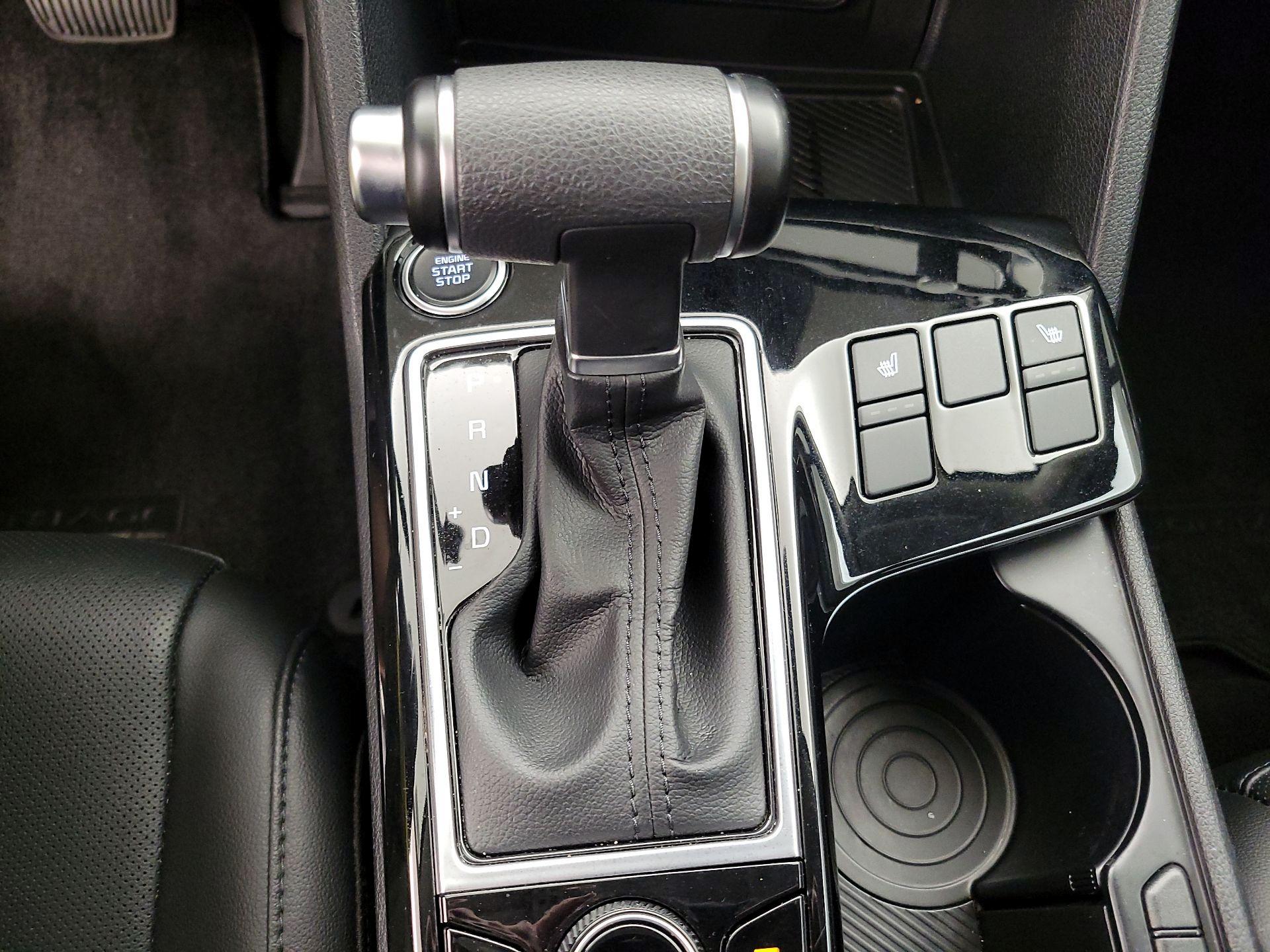 Thumbnail: 2023 Kia Sportage - 18