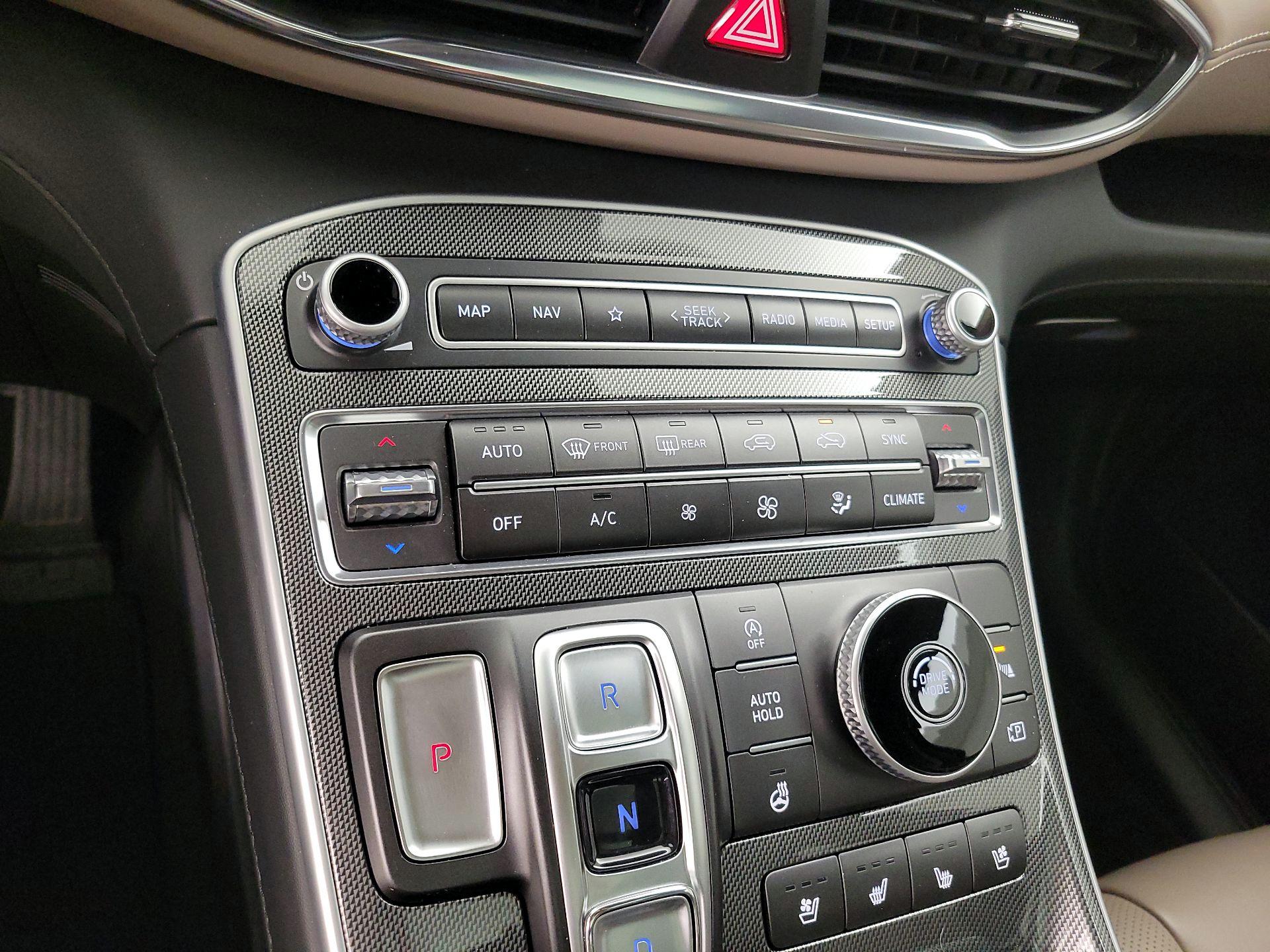 Thumbnail: 2023 Hyundai Santa Fe - 17