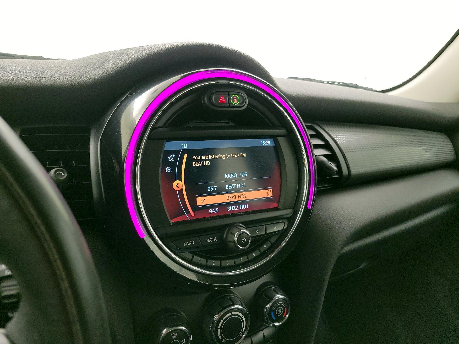 Thumbnail: 2020 MINI Cooper Hardtop - 15