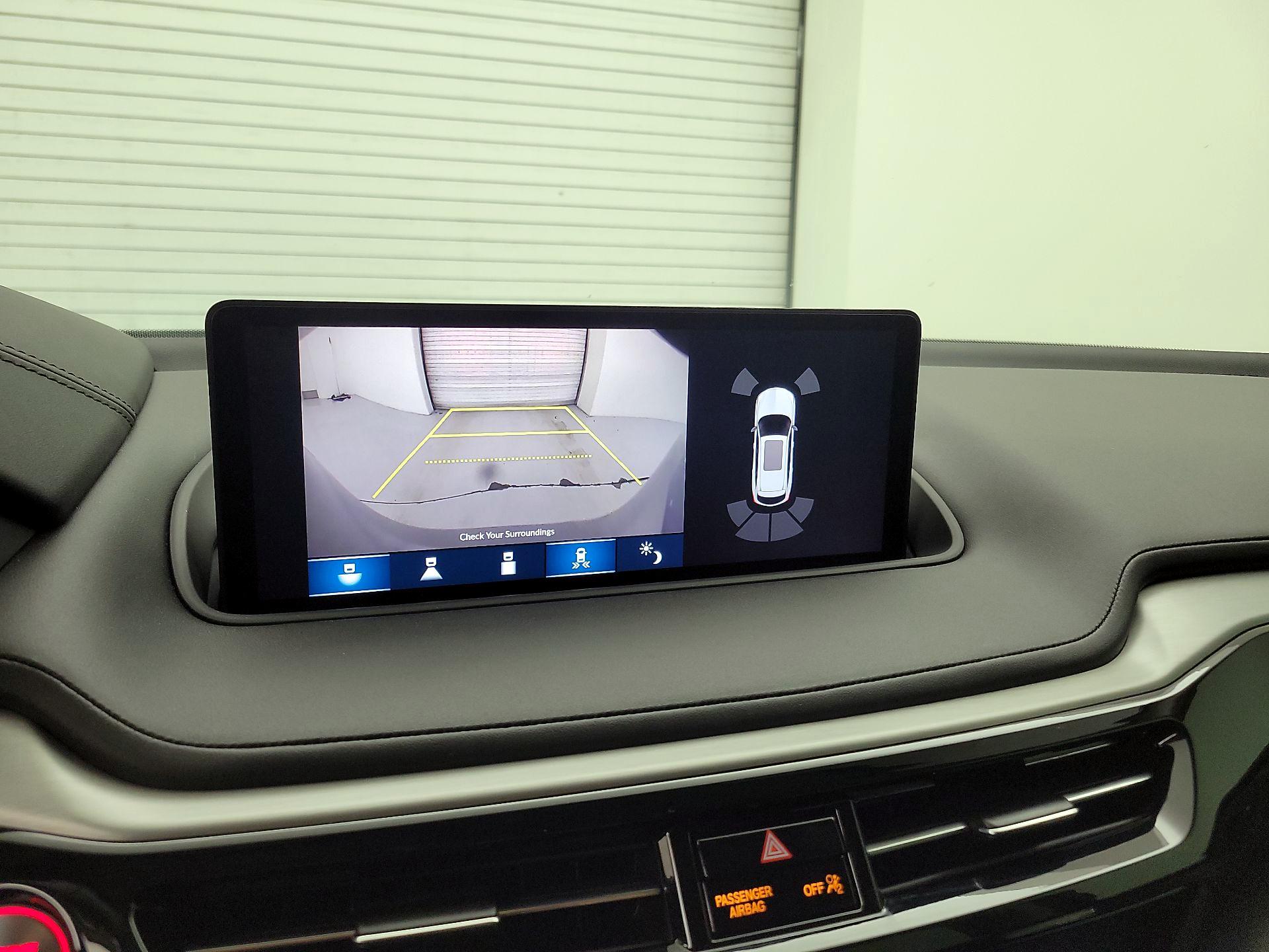 Thumbnail: 2024 Acura MDX - 15