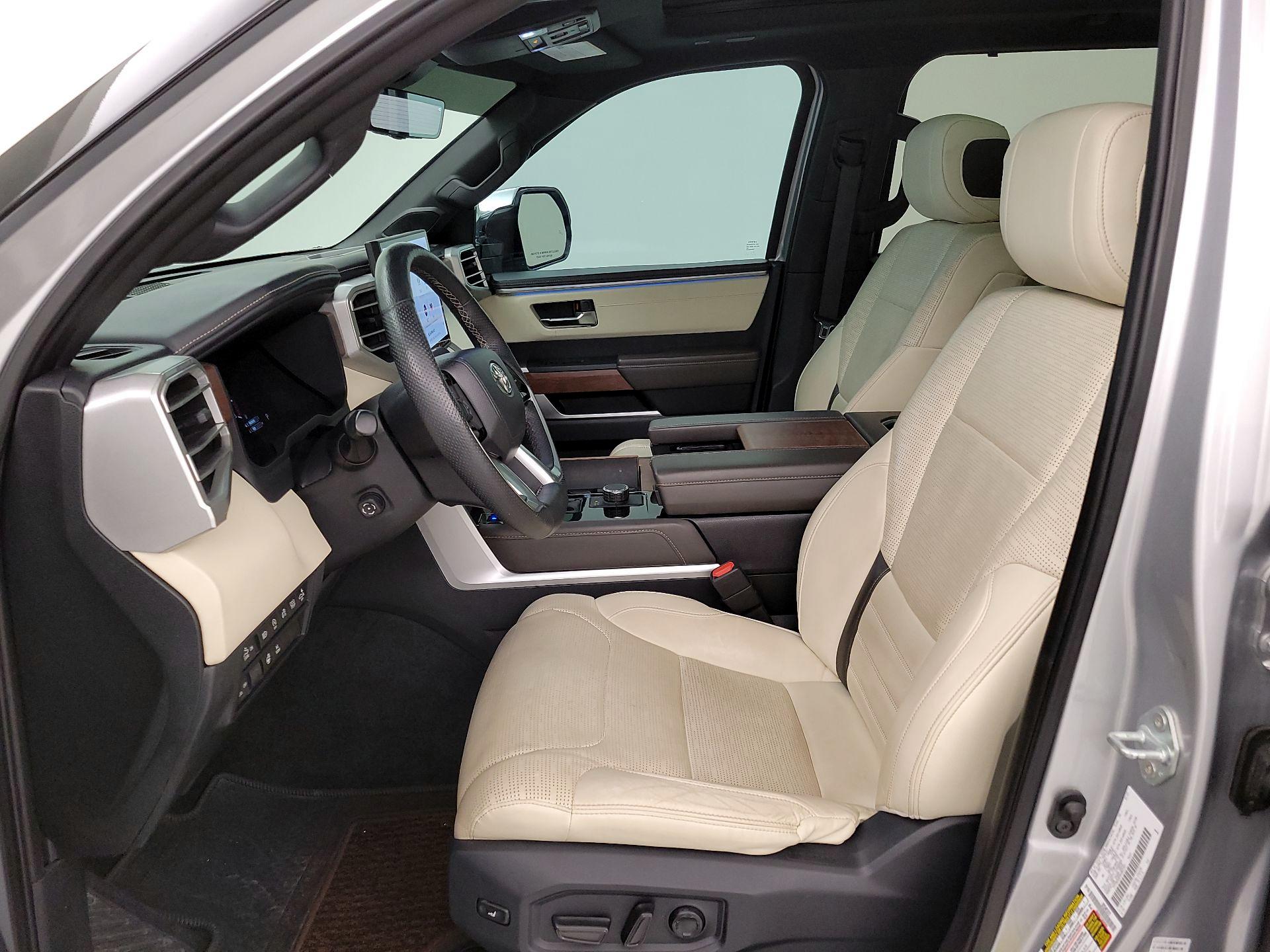 Thumbnail: 2022 Toyota Tundra - 11