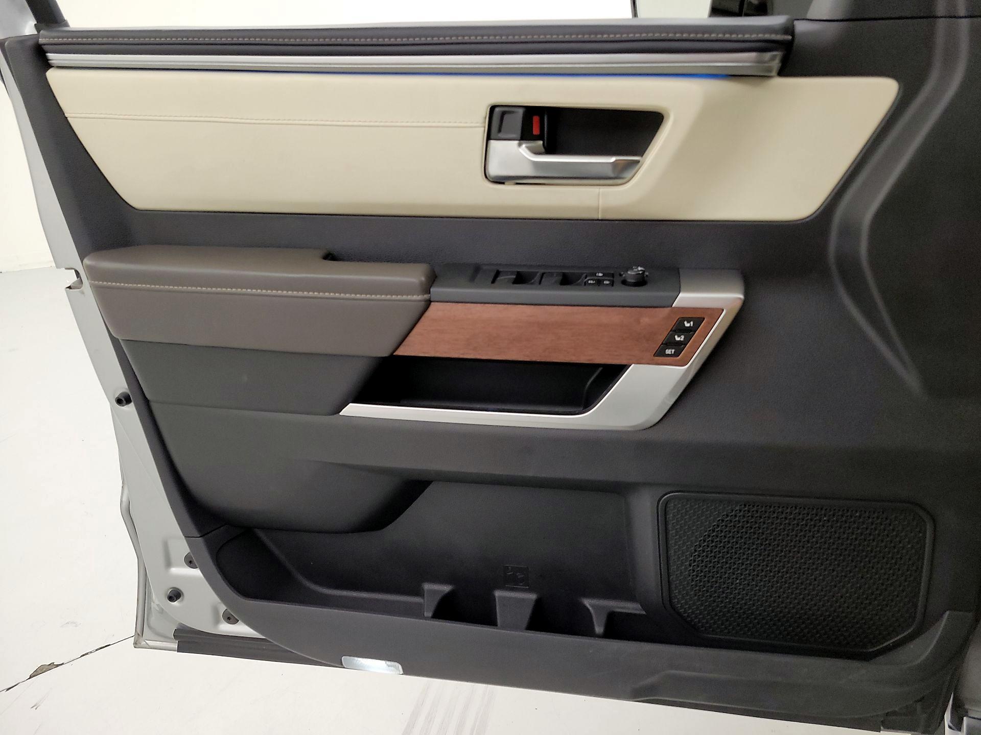 Thumbnail: 2022 Toyota Tundra - 12