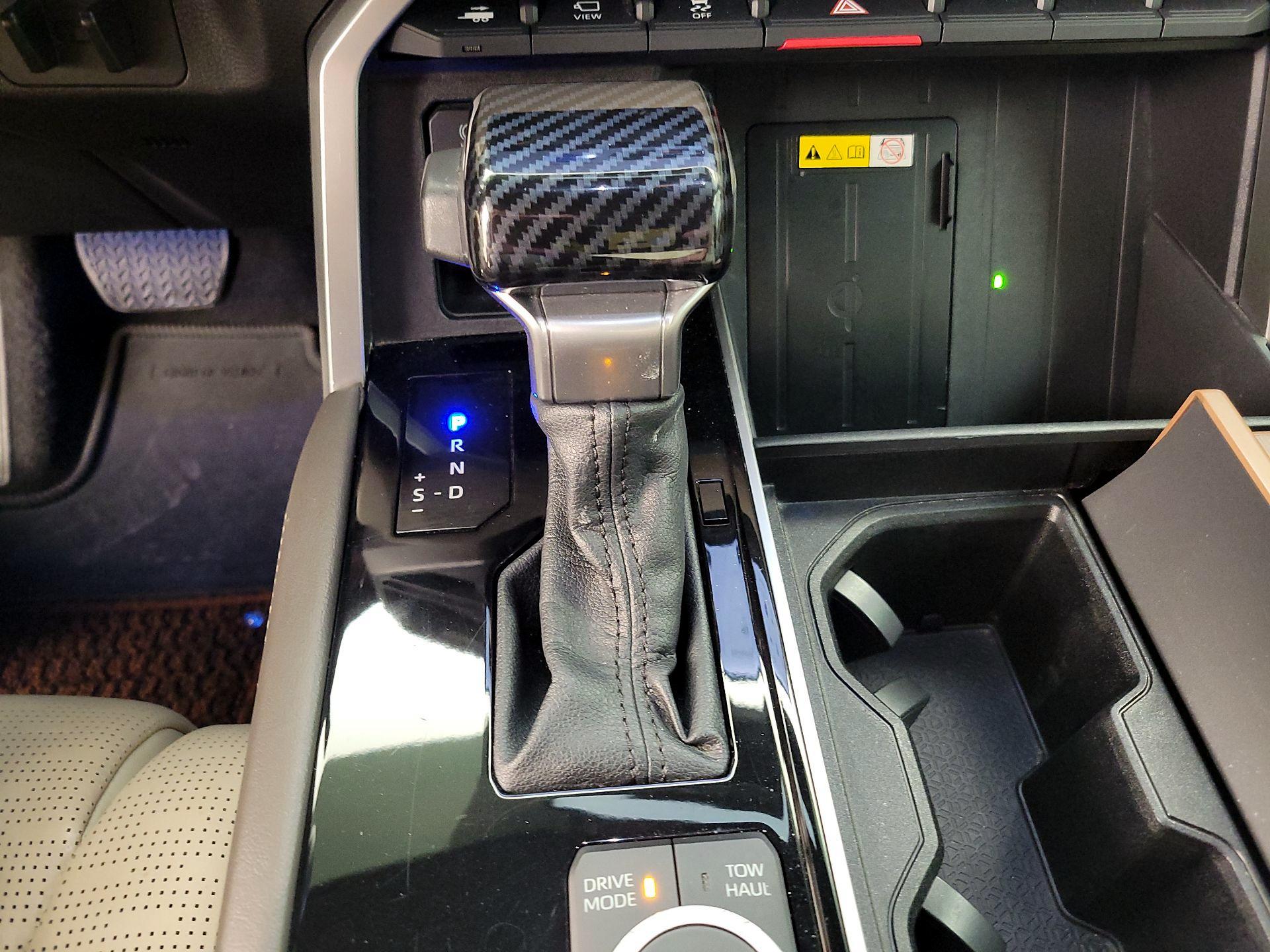 Thumbnail: 2022 Toyota Tundra - 17