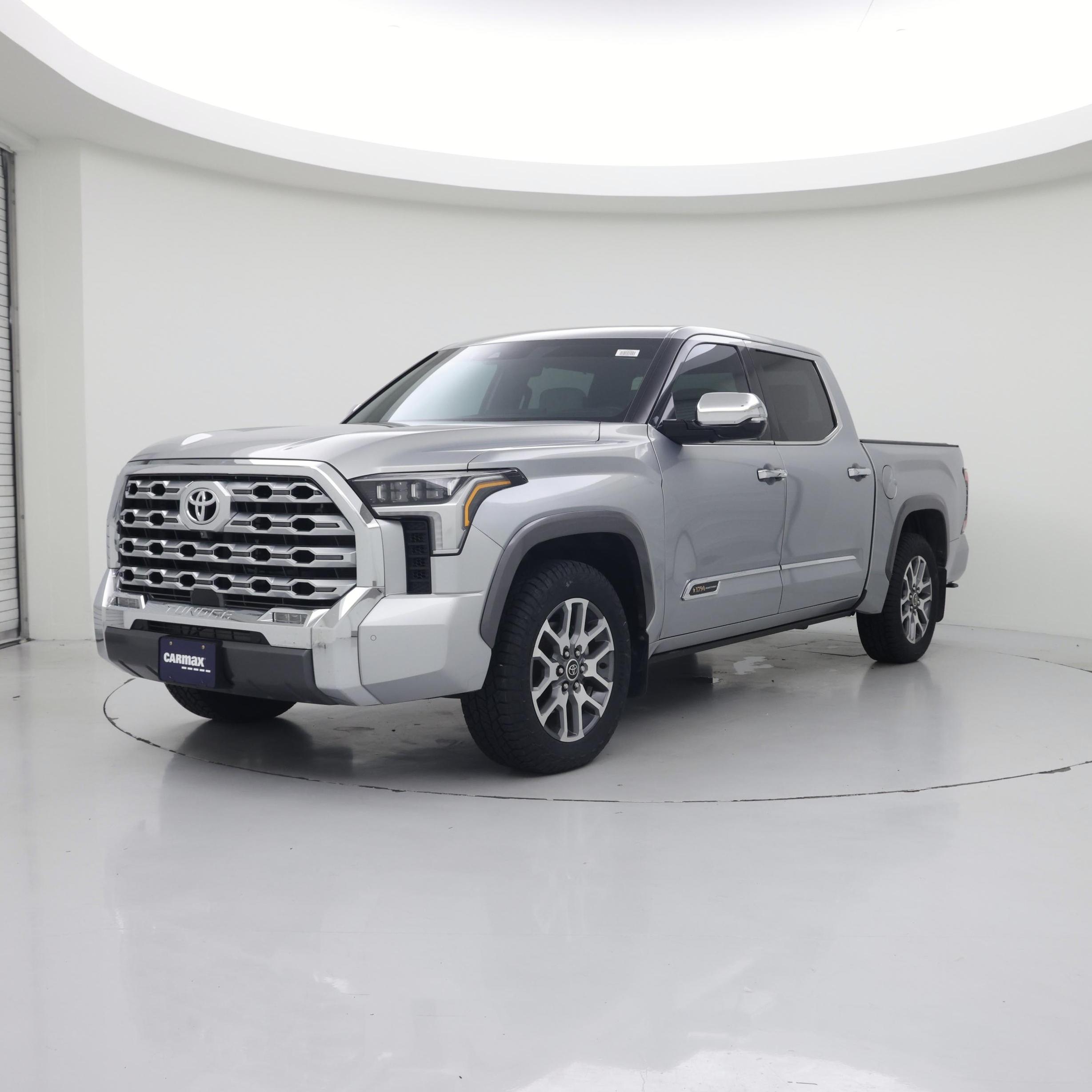 Thumbnail: 2022 Toyota Tundra - 4