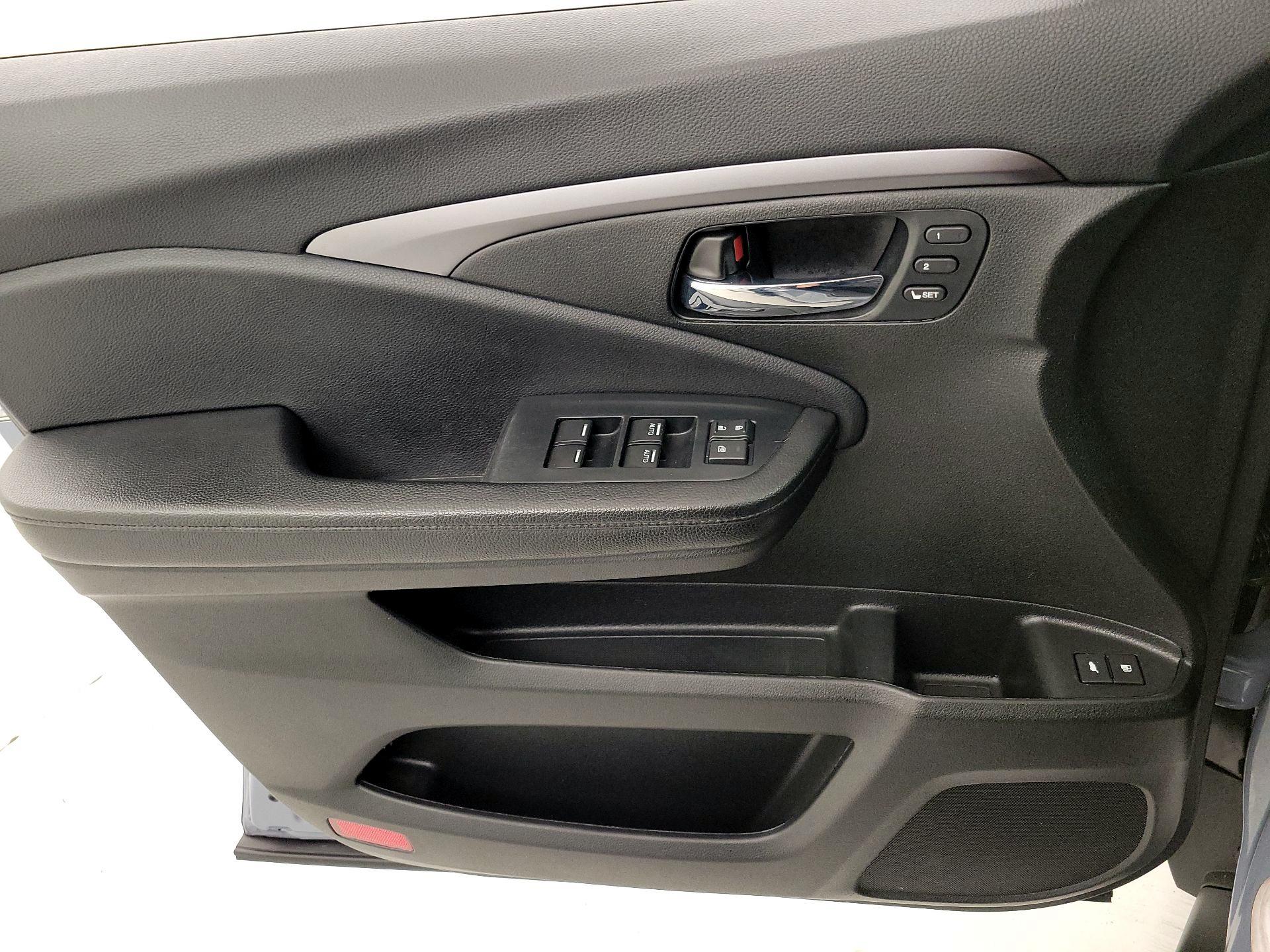 Thumbnail: 2022 Honda Pilot - 12