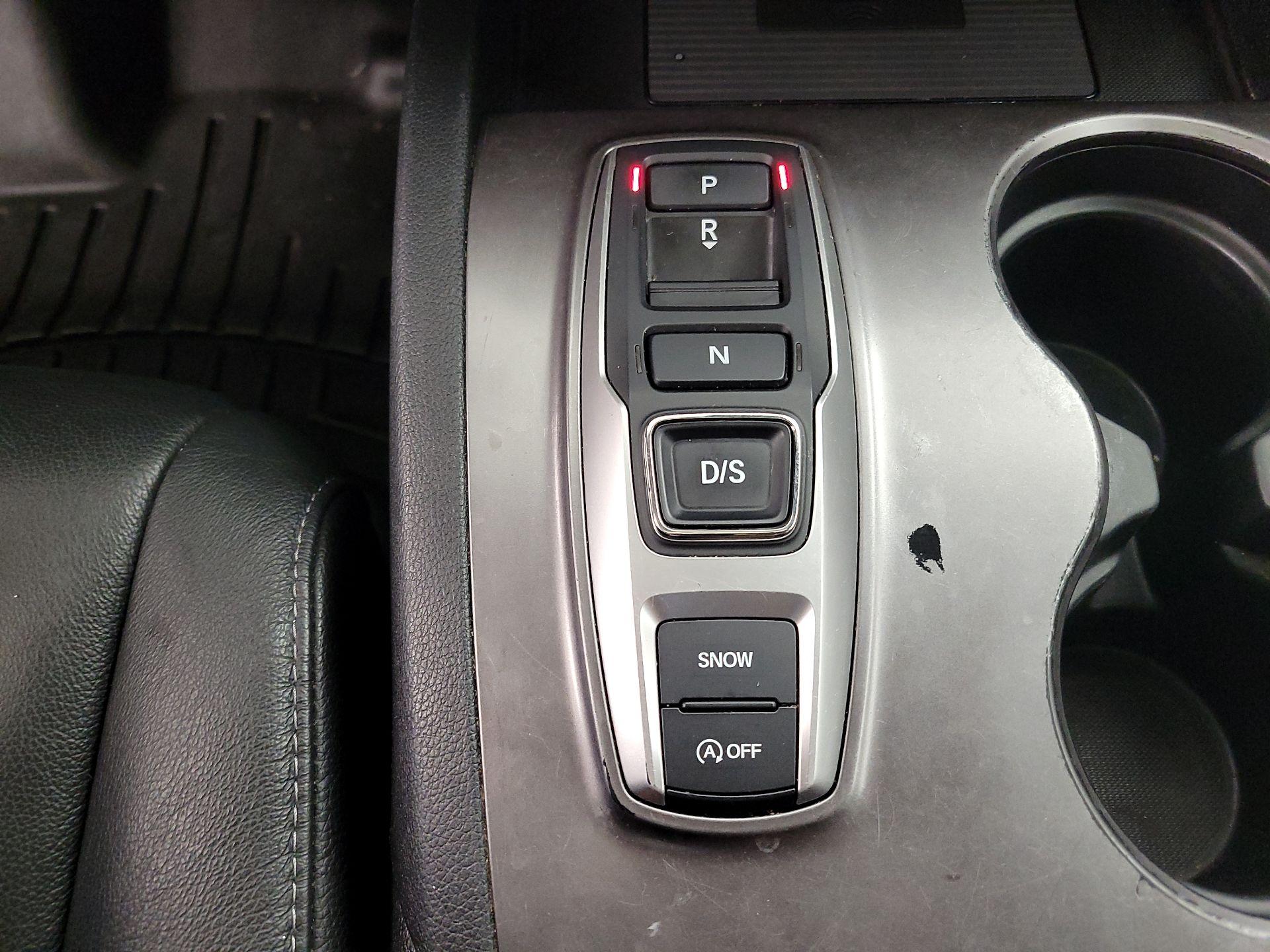 Thumbnail: 2022 Honda Pilot - 17