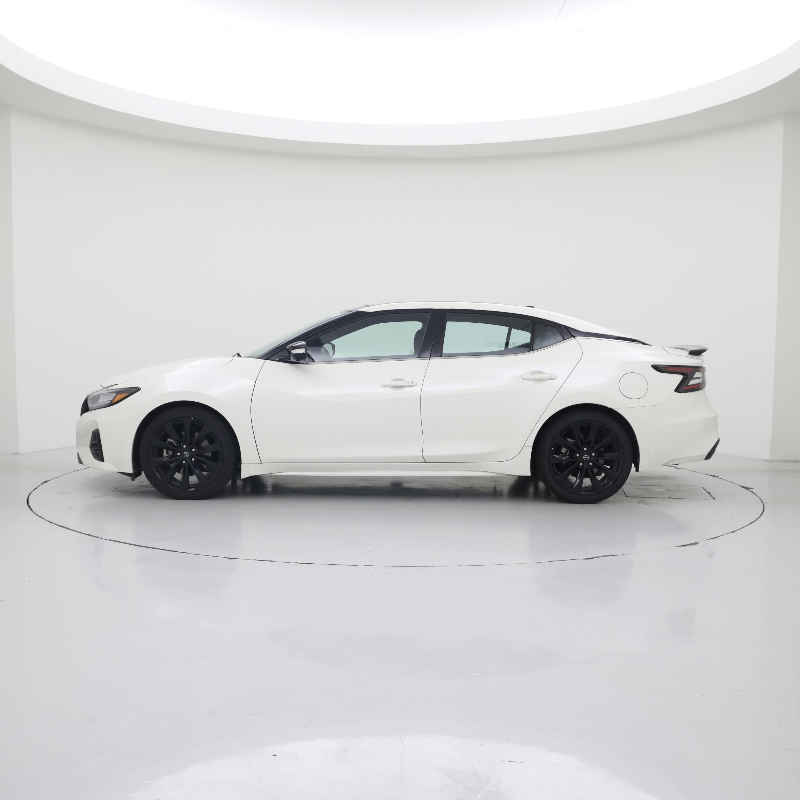 Thumbnail: 2023 Nissan Maxima - 3