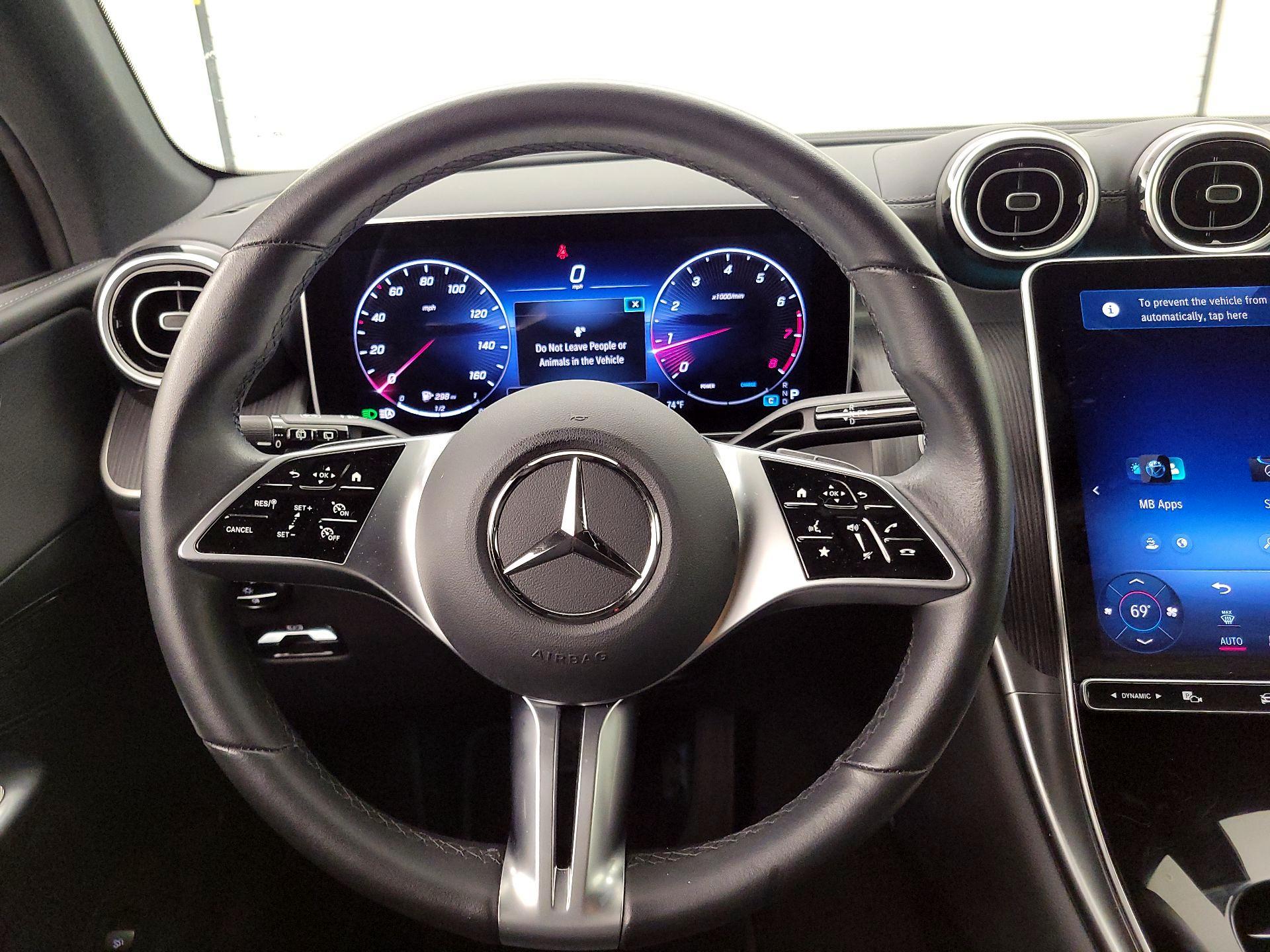 Thumbnail: 2024 Mercedes-Benz GLC - 10