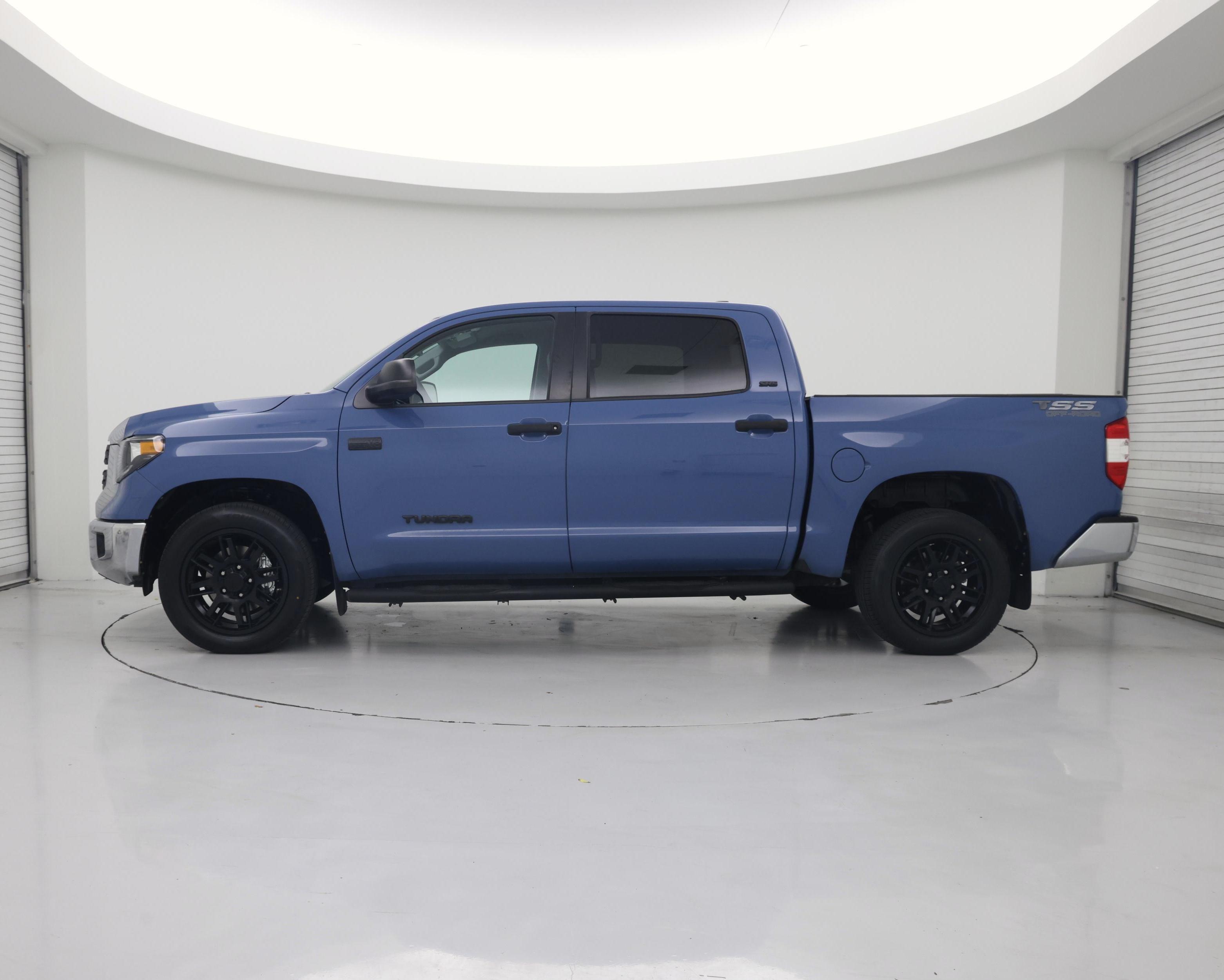 Thumbnail: 2021 Toyota Tundra - 3