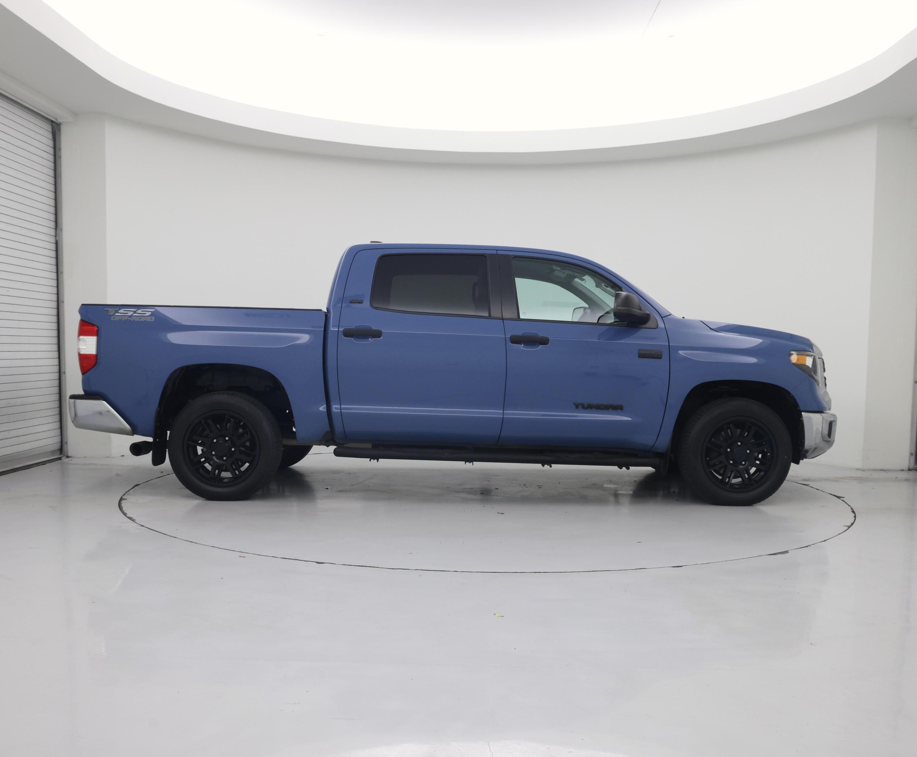 Thumbnail: 2021 Toyota Tundra - 7