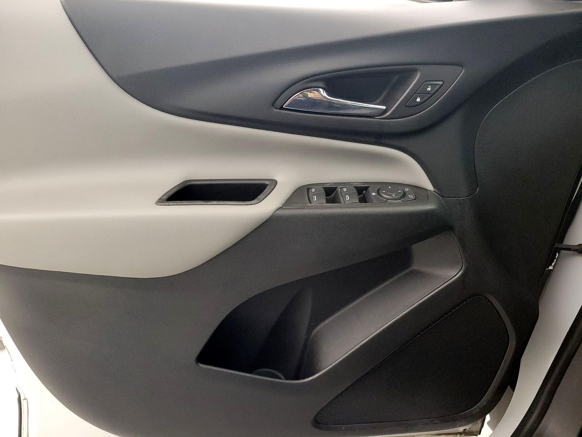 Thumbnail: 2022 Chevrolet Equinox - 12