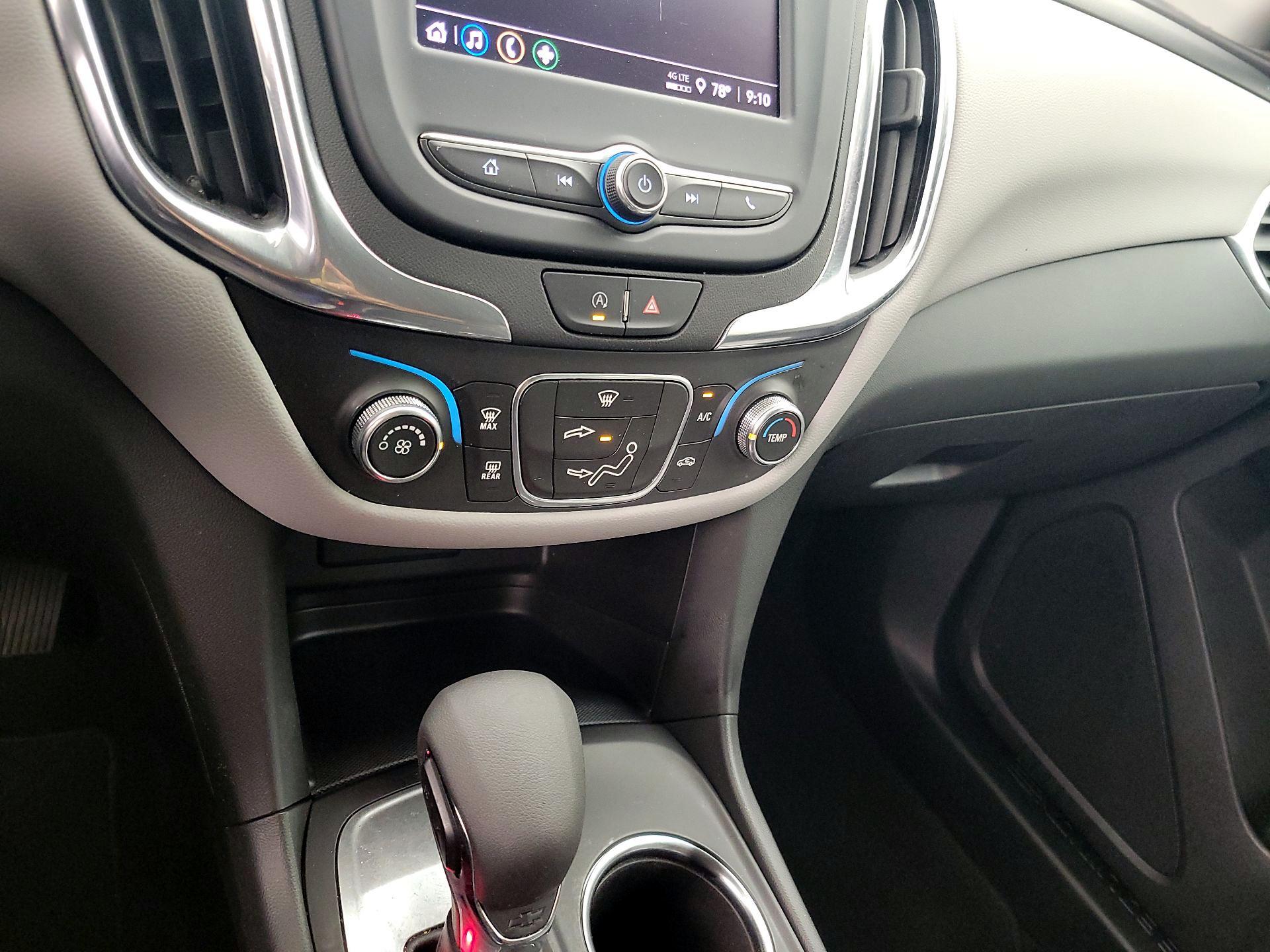 Thumbnail: 2022 Chevrolet Equinox - 16