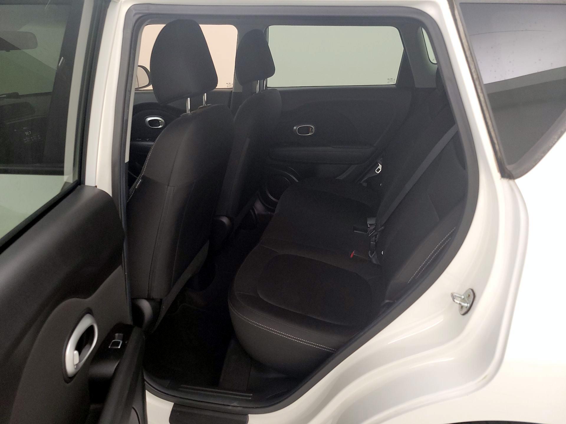 Thumbnail: 2018 Kia Soul - 18