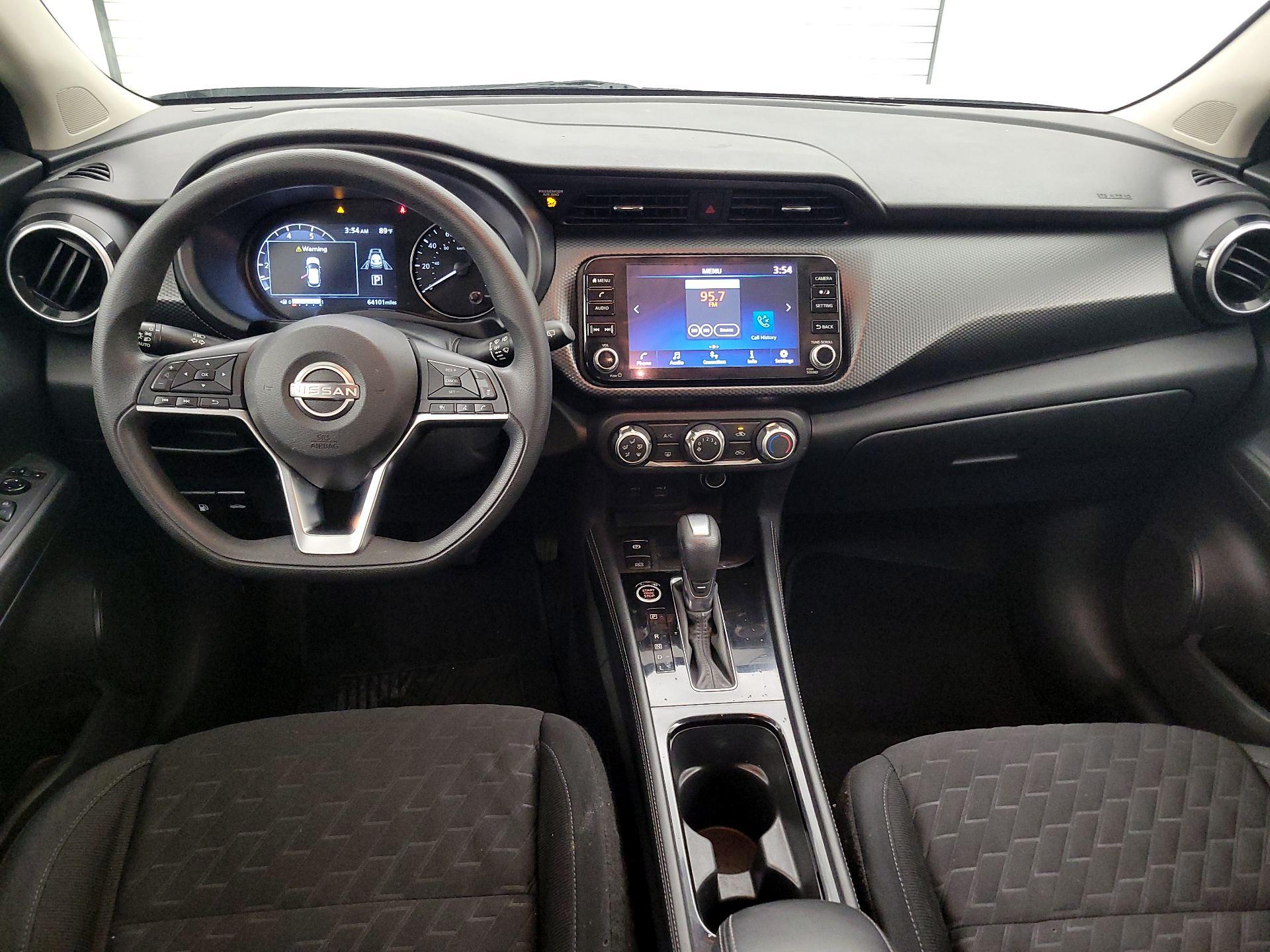 Thumbnail: 2023 Nissan Kicks - 9