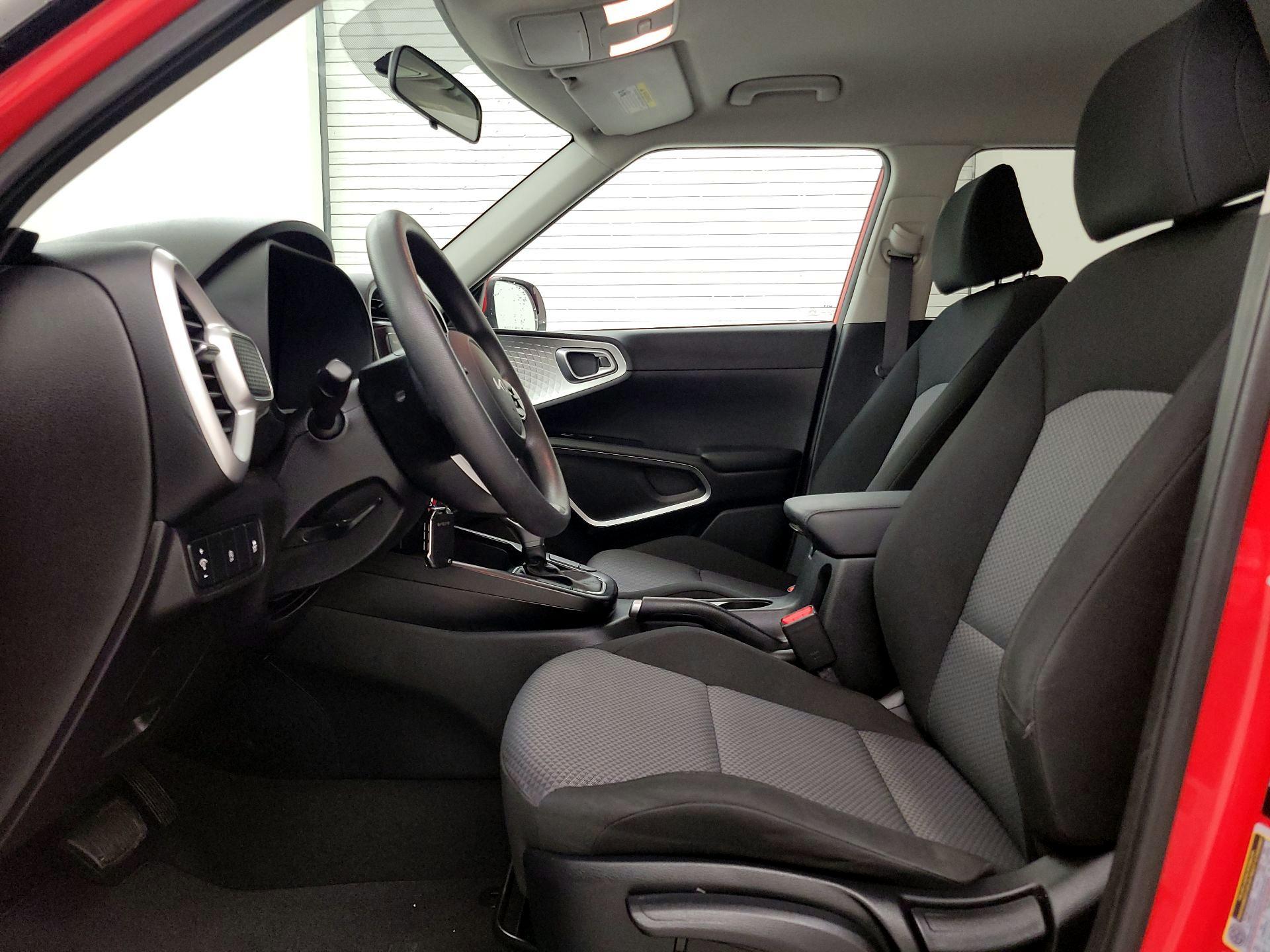 Thumbnail: 2022 Kia Soul - 11