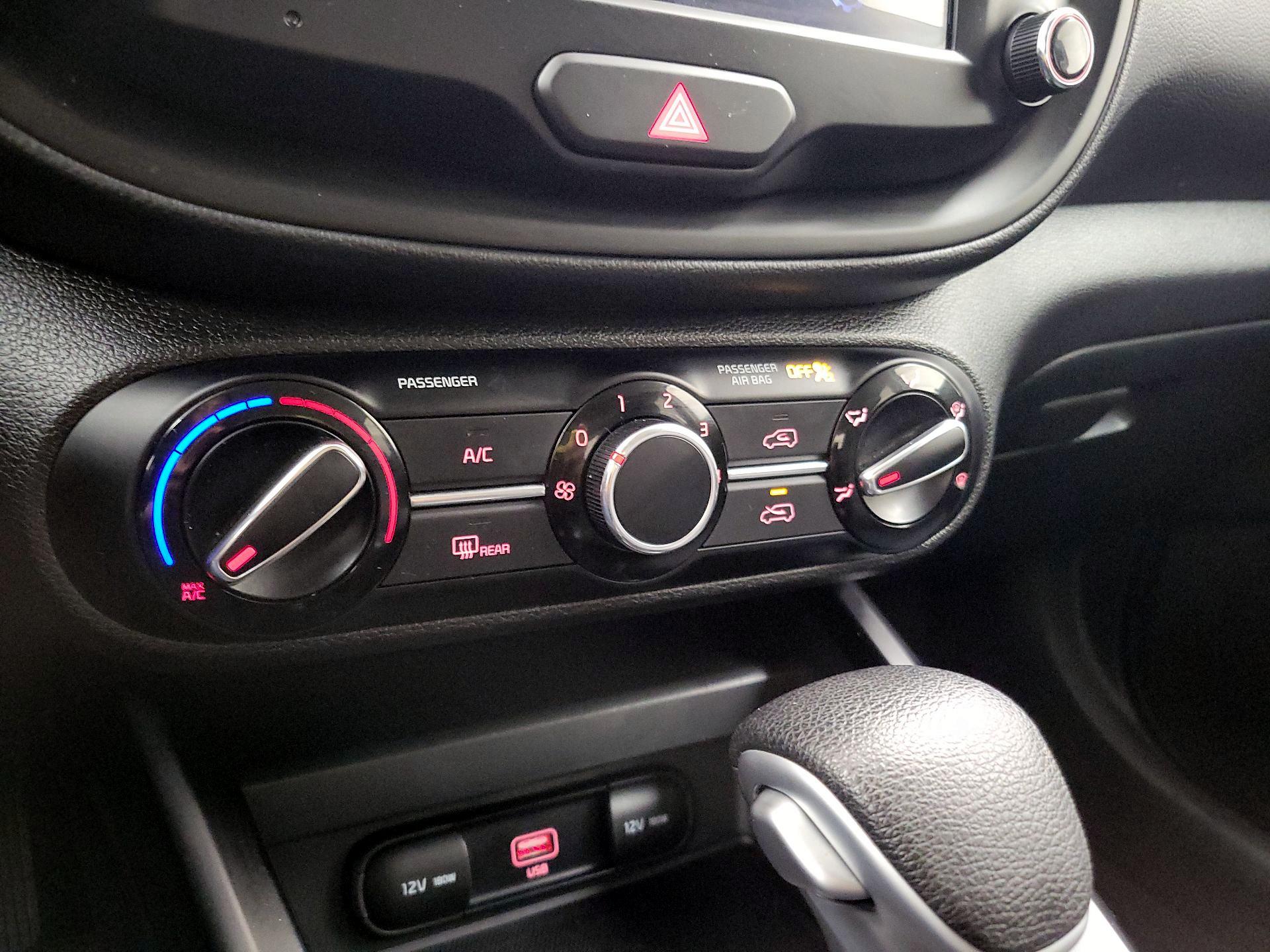 Thumbnail: 2022 Kia Soul - 16