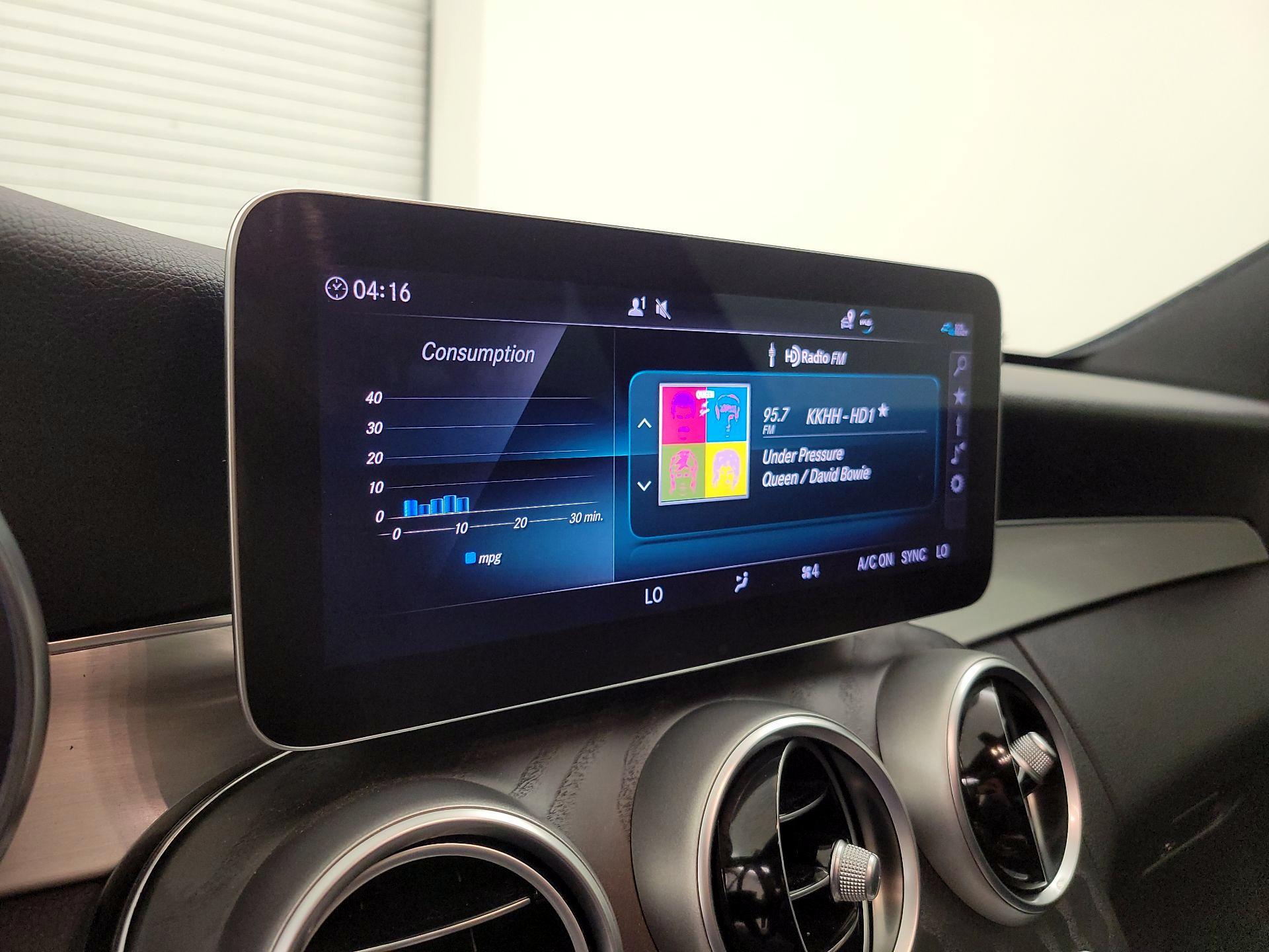 Thumbnail: 2021 Mercedes-Benz C-Class - 15