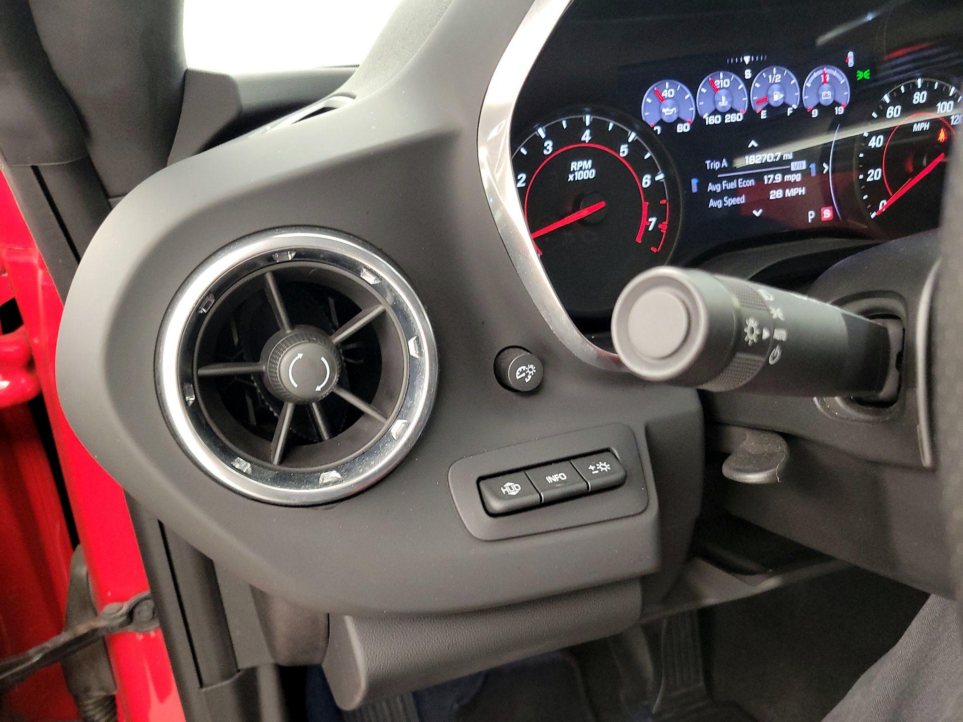 Thumbnail: 2019 Chevrolet Camaro - 13