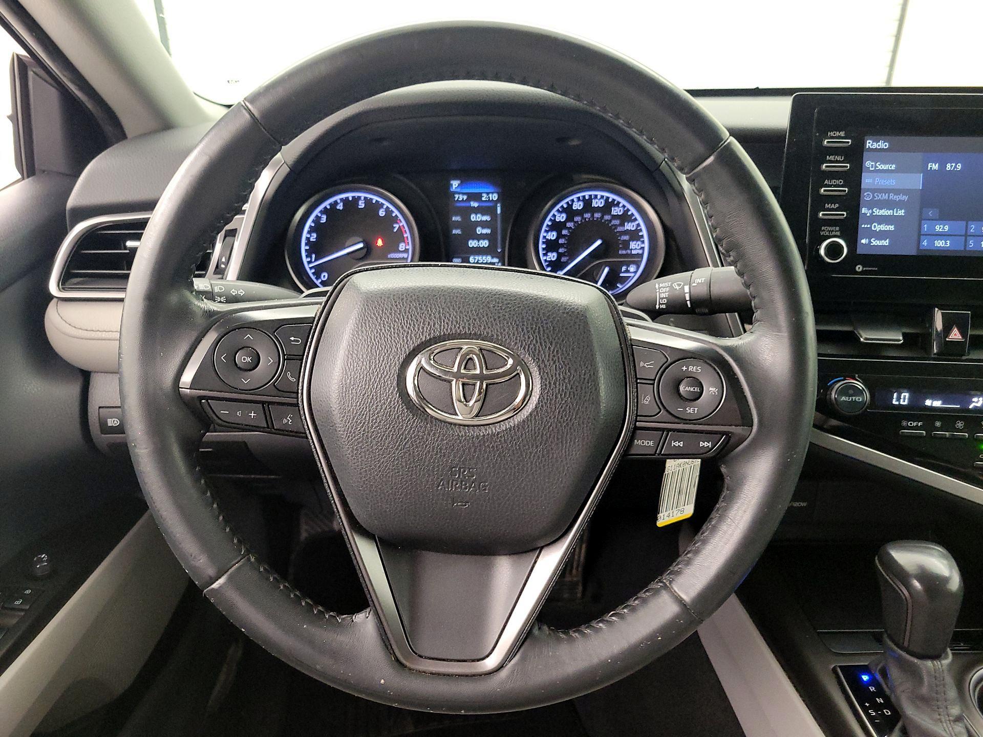 Thumbnail: 2022 Toyota Camry - 10