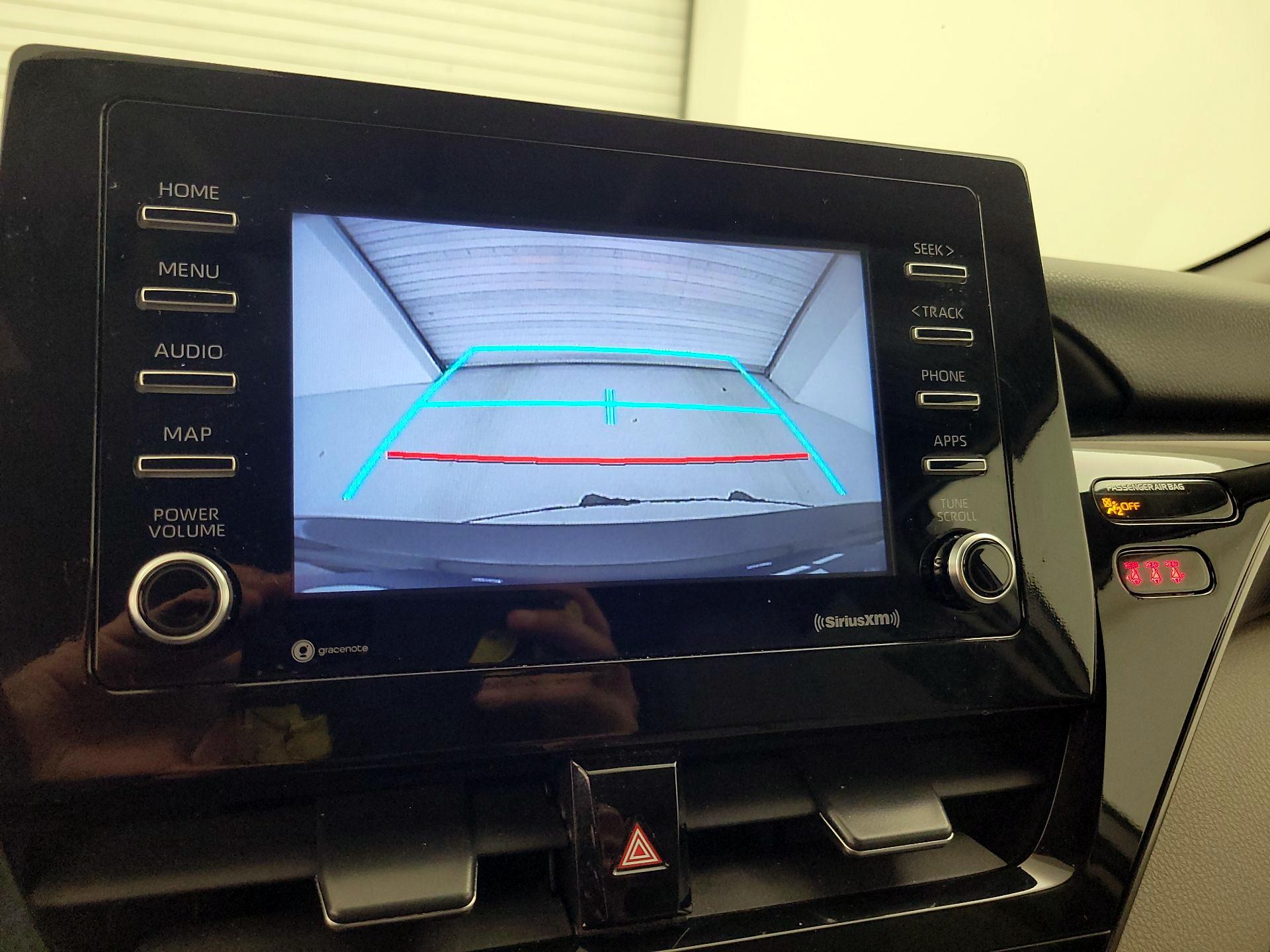 Thumbnail: 2022 Toyota Camry - 14