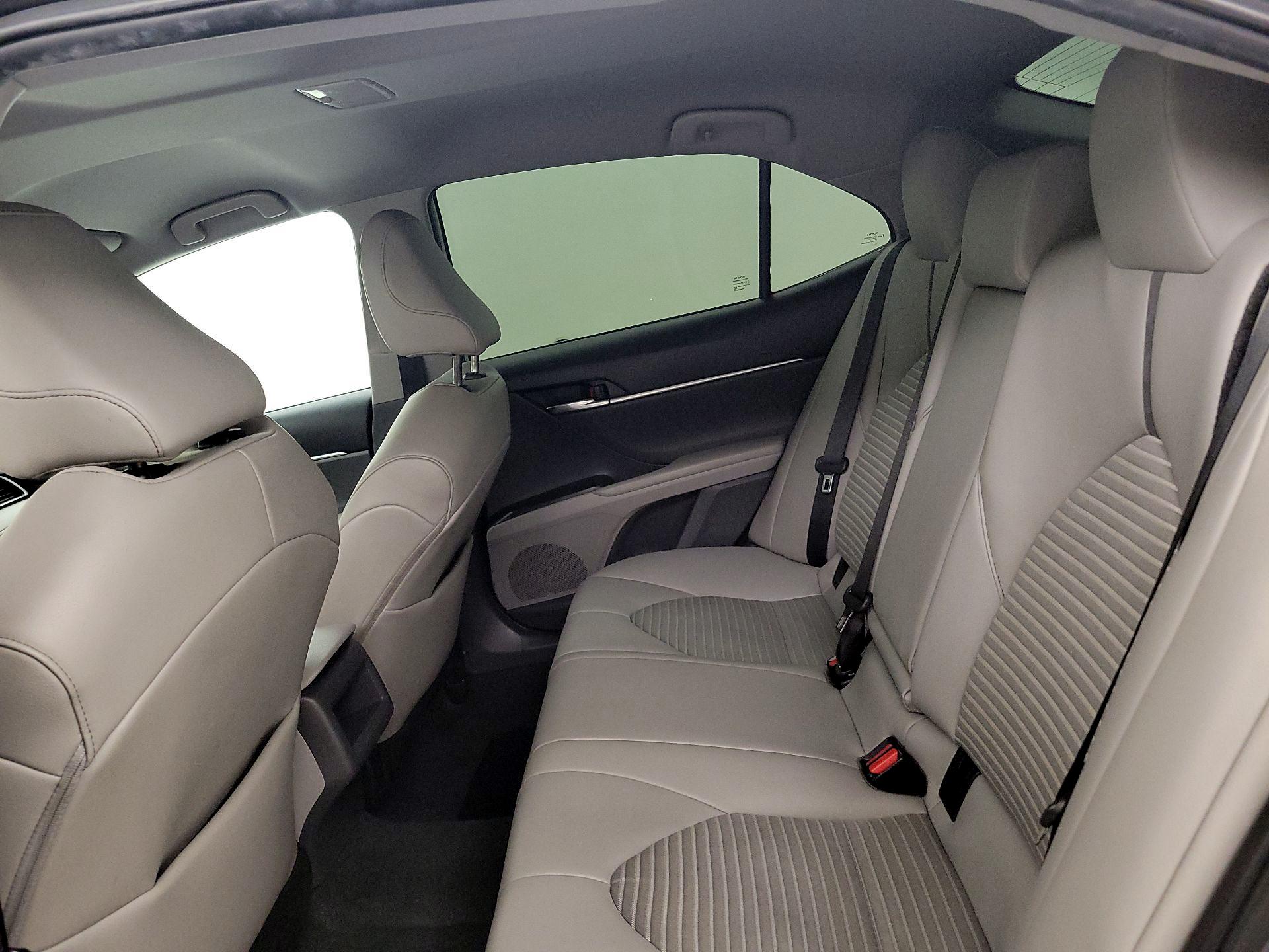 Thumbnail: 2022 Toyota Camry - 19