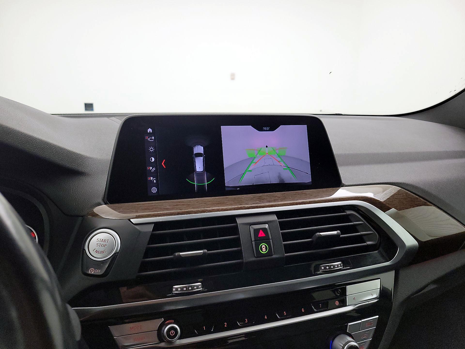 Thumbnail: 2021 BMW X3 - 15