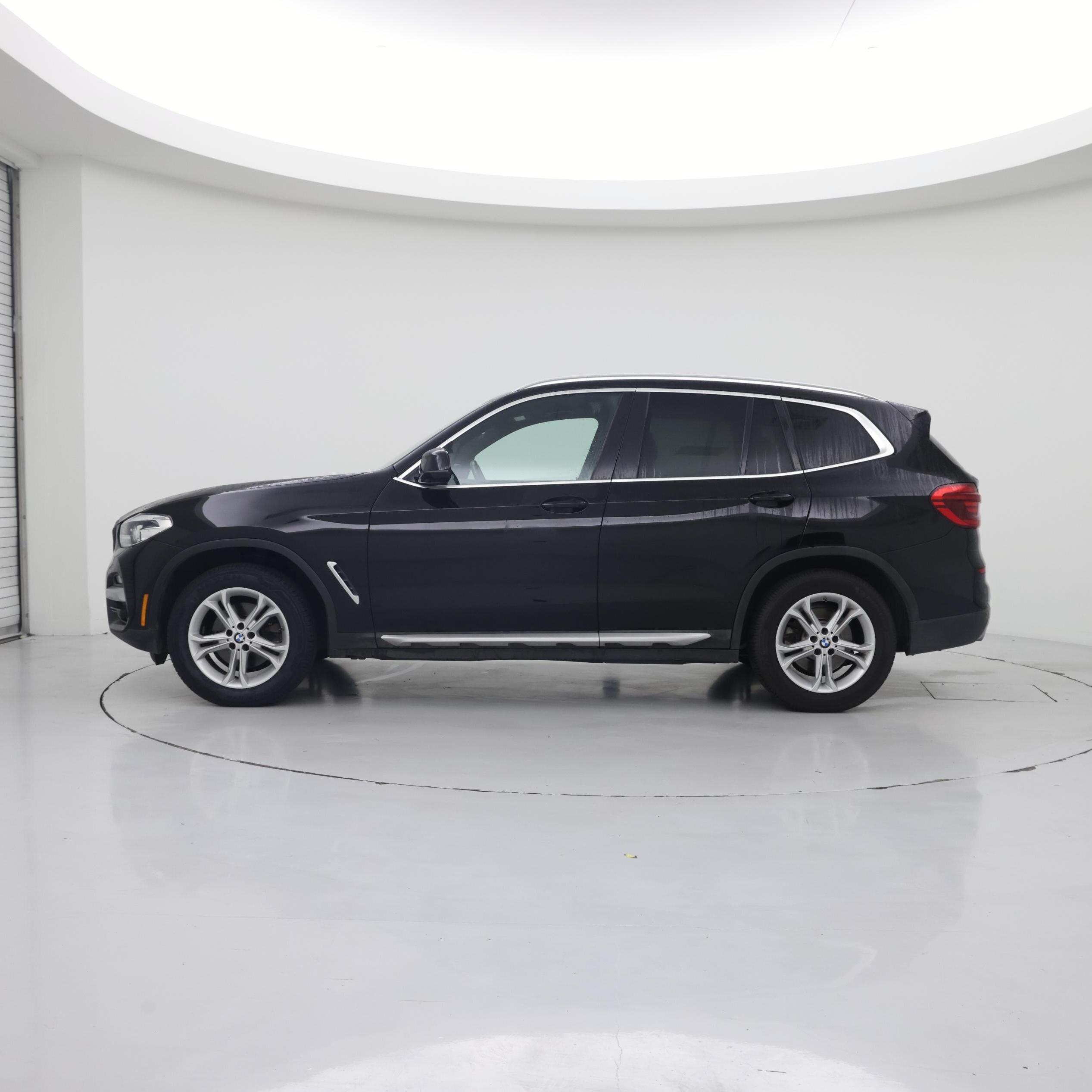 Thumbnail: 2021 BMW X3 - 3