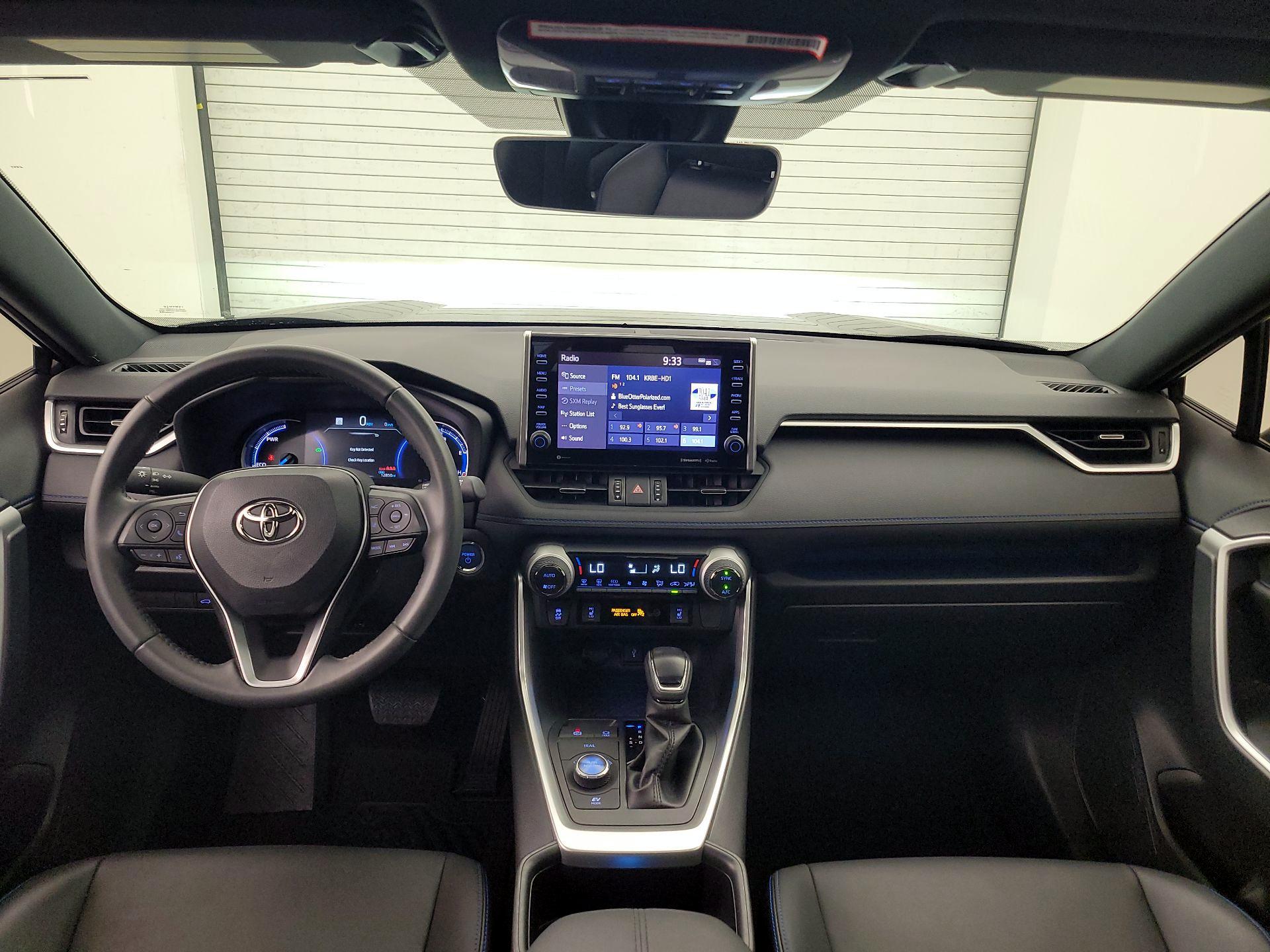 Thumbnail: 2022 Toyota RAV4 - 9