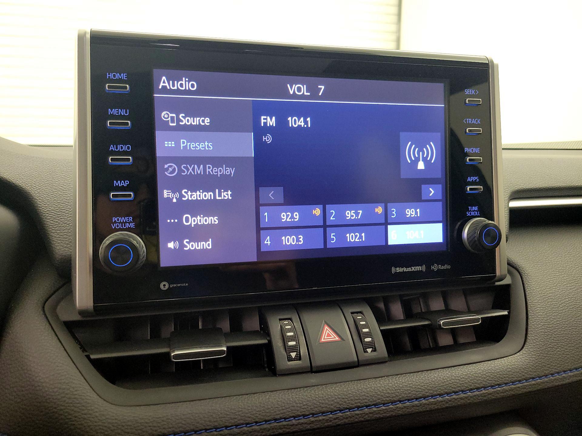 Thumbnail: 2022 Toyota RAV4 - 15